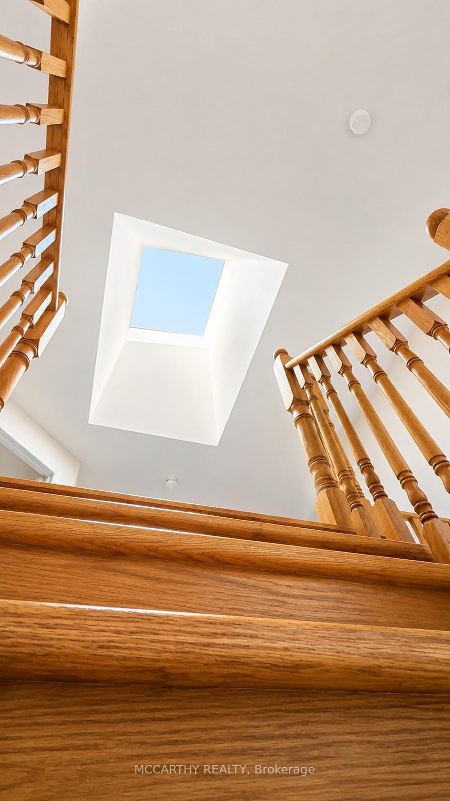 Photo 5 of 857 O'Reilly Crescent, Shelburne — HOMEH
