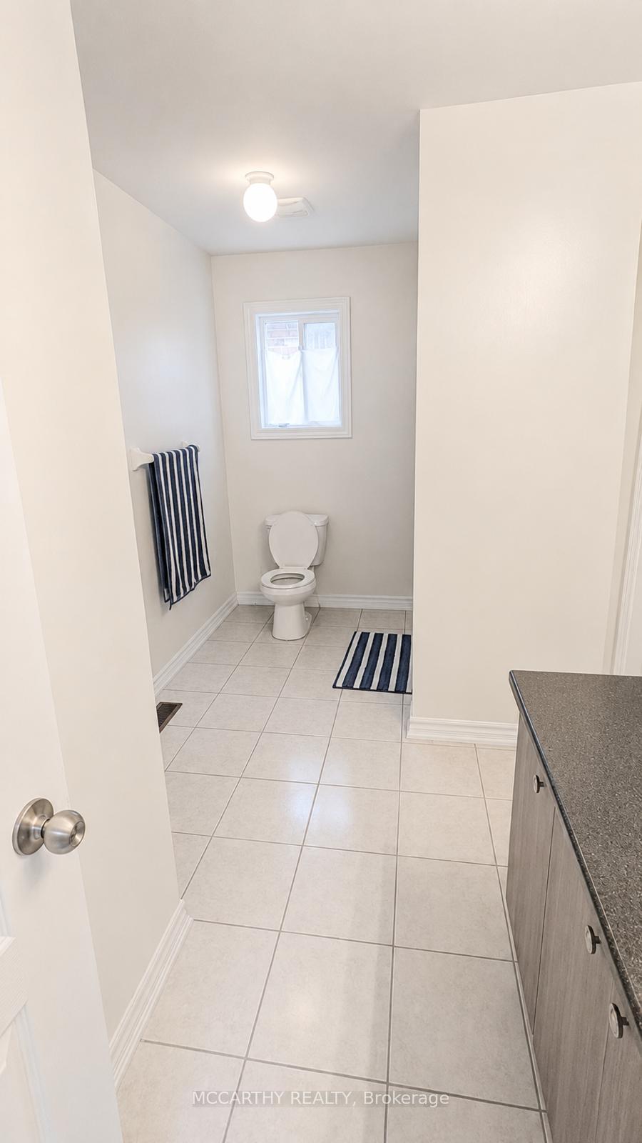 Photo 17 of 857 O'Reilly Crescent, Shelburne — HOMEH