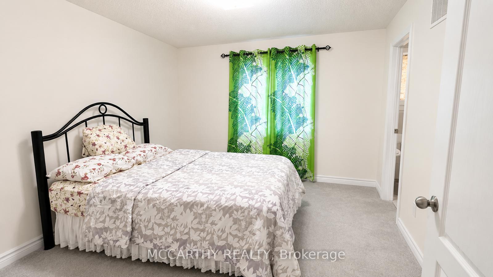 Photo 19 of 857 O'Reilly Crescent, Shelburne — HOMEH