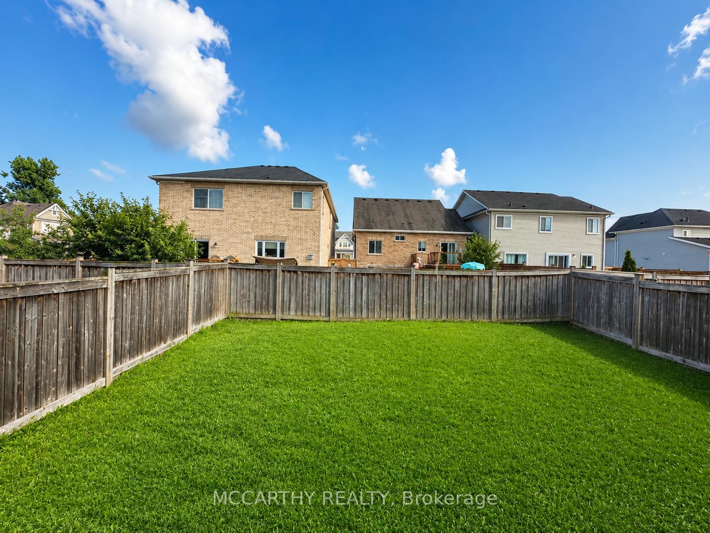 Photo 22 of 857 O'Reilly Crescent, Shelburne — HOMEH