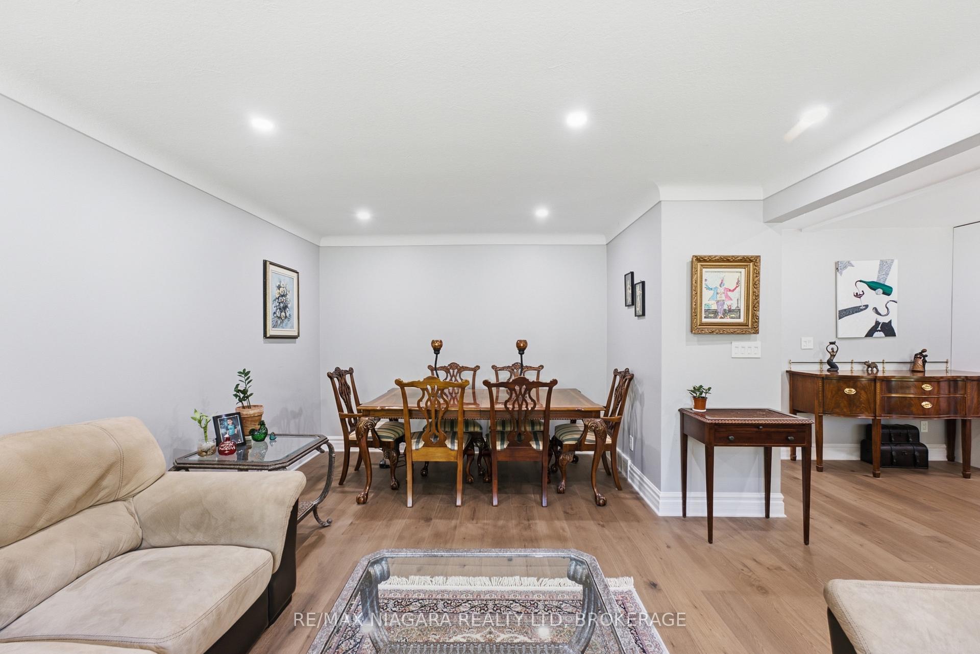 Photo 5 of 11 Richelieu Drive, St. Catharines, Vine/Linwell — HOMEH