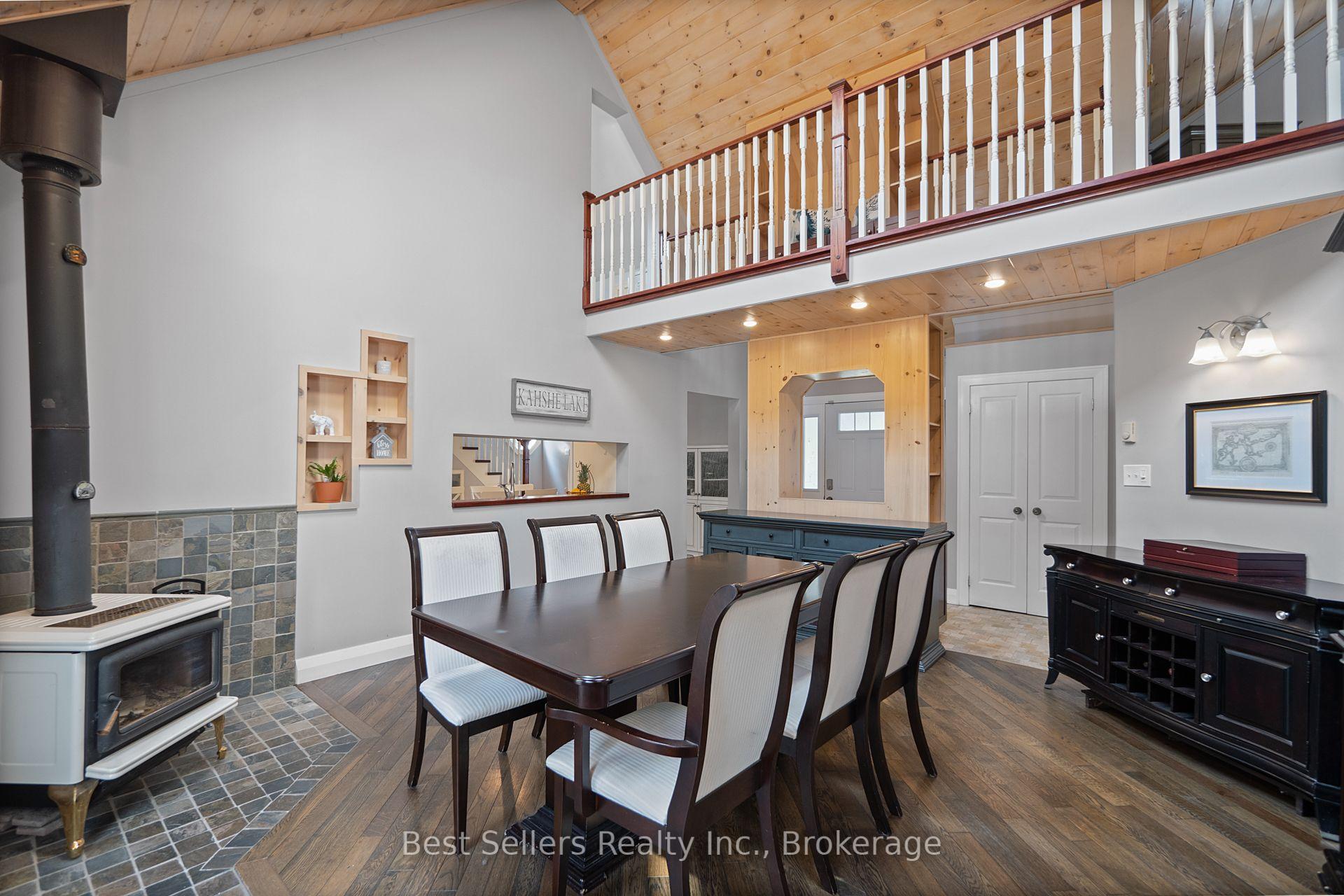 Photo 6 of 1622 Houseys Rapids Road, Gravenhurst, Ryde — HOMEH
