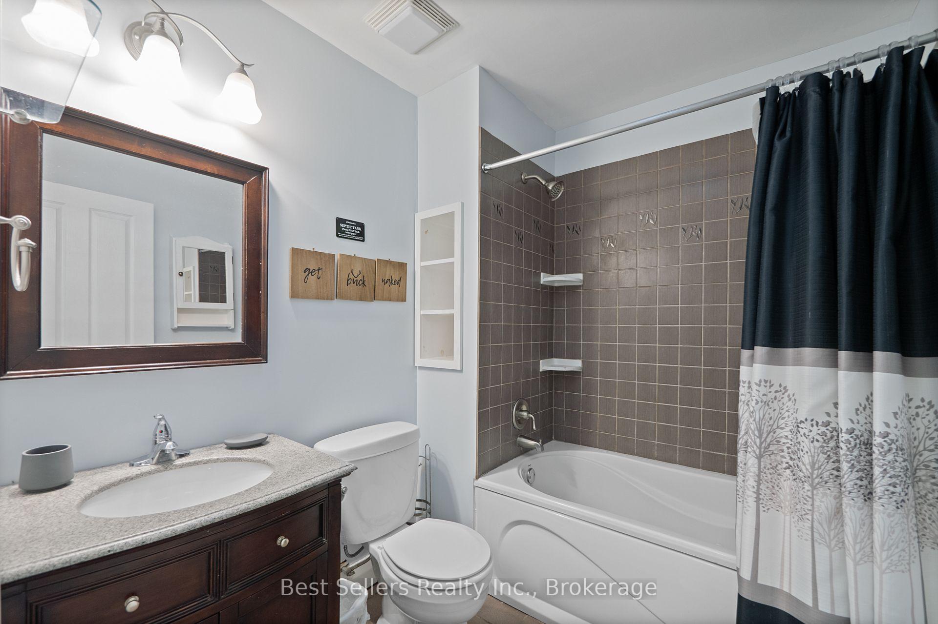 Photo 21 of 1622 Houseys Rapids Road, Gravenhurst, Ryde — HOMEH