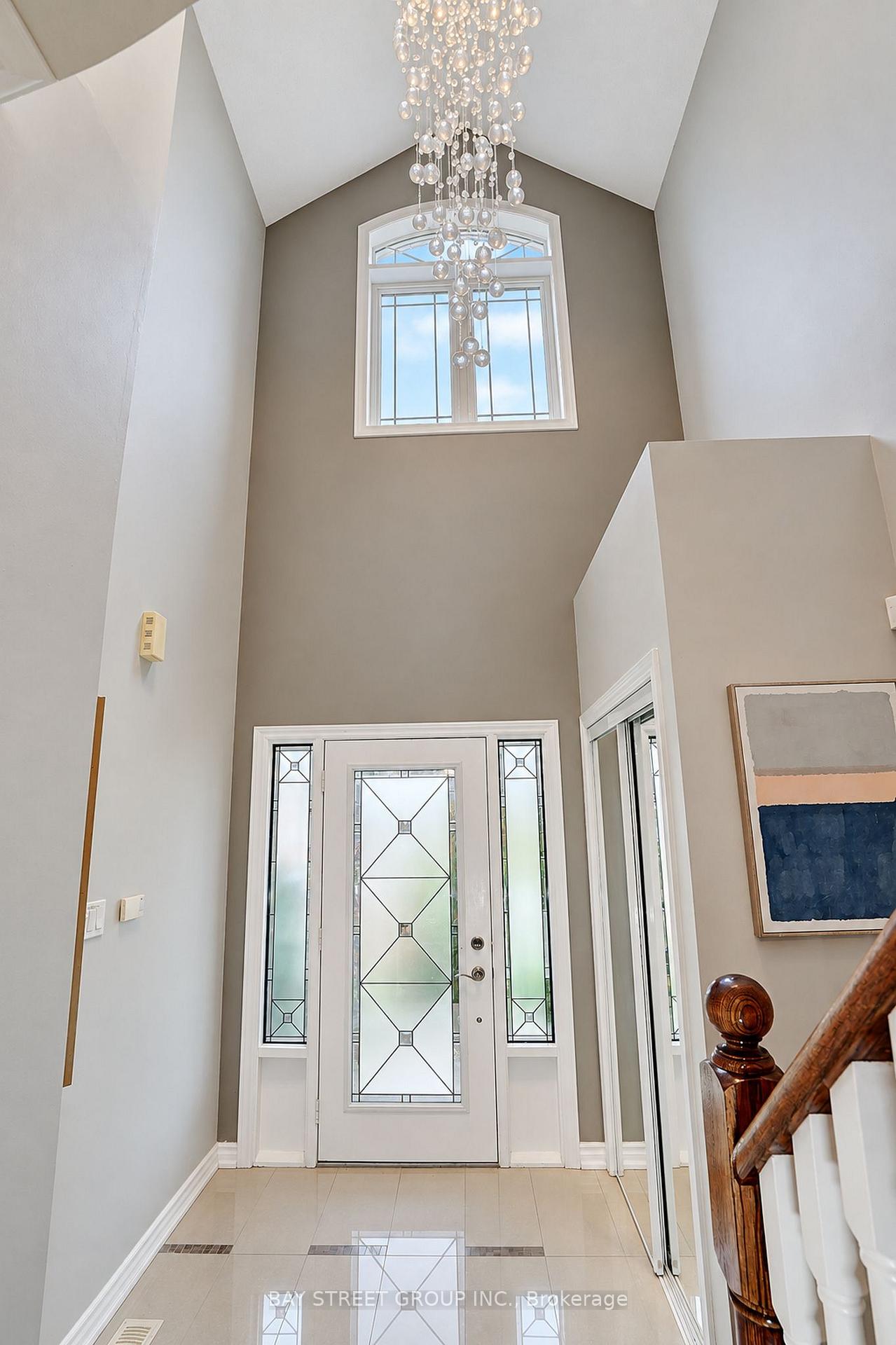Photo 5 of 207 Farmstead Road, Richmond Hill, Rouge Woods — HOMEH