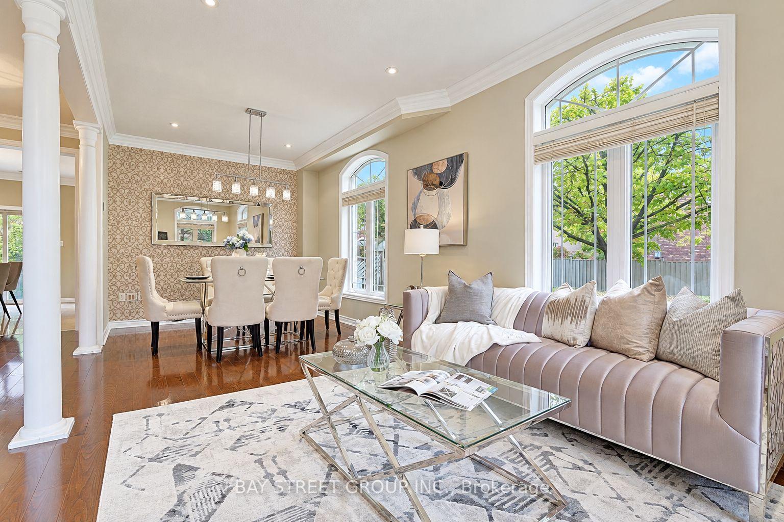 Photo 8 of 207 Farmstead Road, Richmond Hill, Rouge Woods — HOMEH