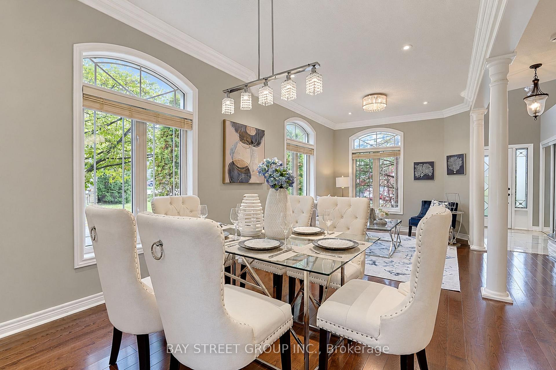 Photo 12 of 207 Farmstead Road, Richmond Hill, Rouge Woods — HOMEH