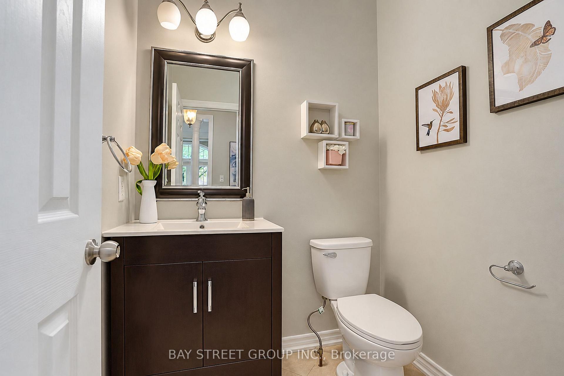 Photo 23 of 207 Farmstead Road, Richmond Hill, Rouge Woods — HOMEH