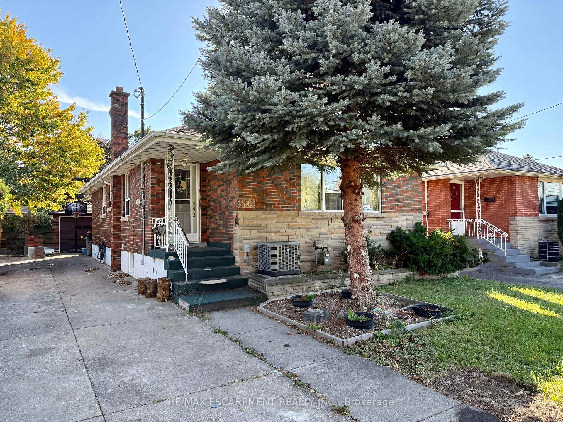 Photo of Unit Basement, 904 Maple Avenue