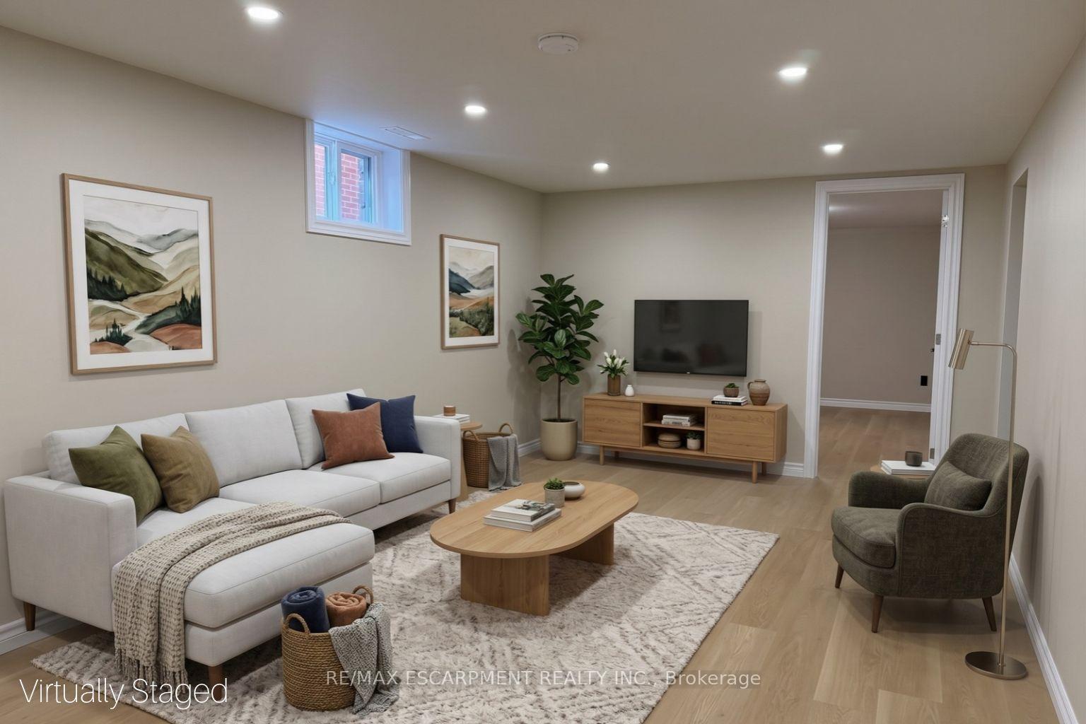 Photo 4 of Unit Basement, 904 Maple Avenue, Hamilton, Bartonville — HOMEH