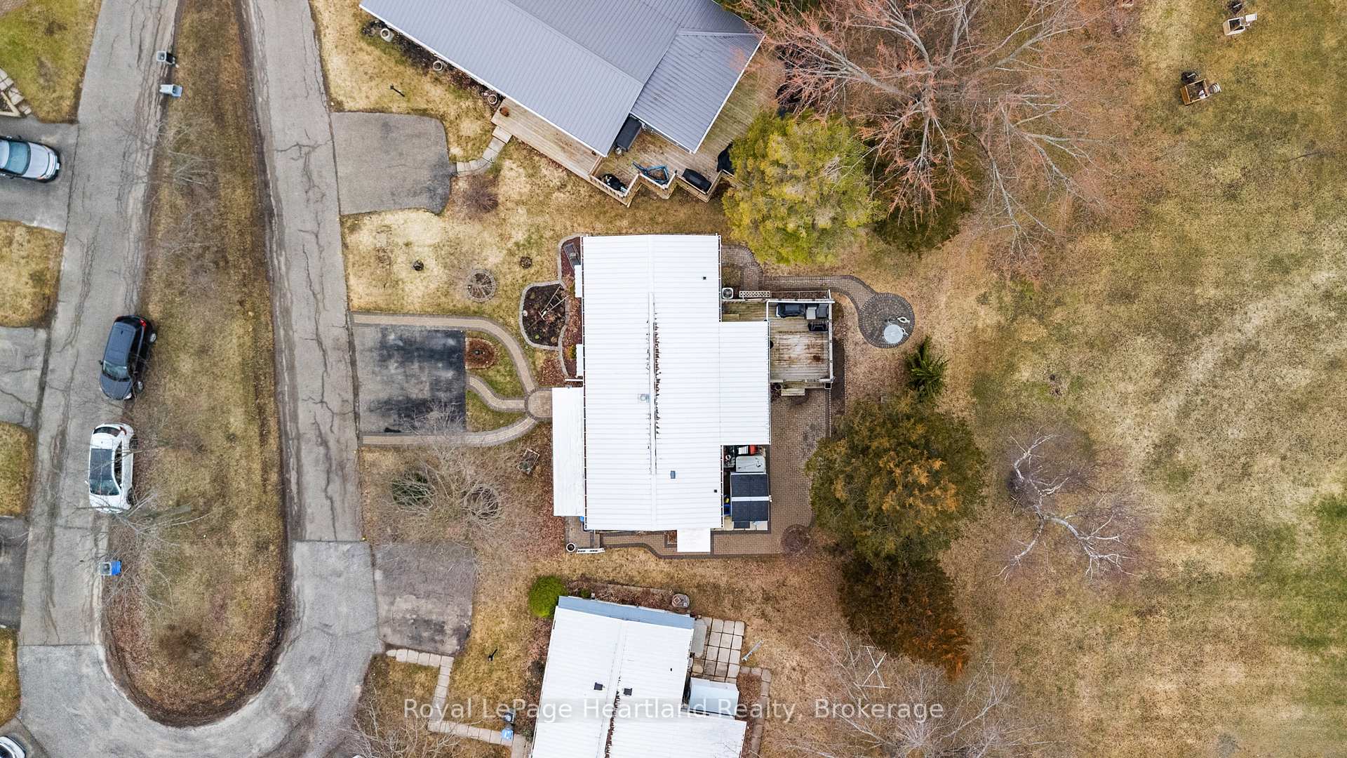 Photo 36 of 13 Cypress Point Crescent, South Huron, Stephen — HOMEH