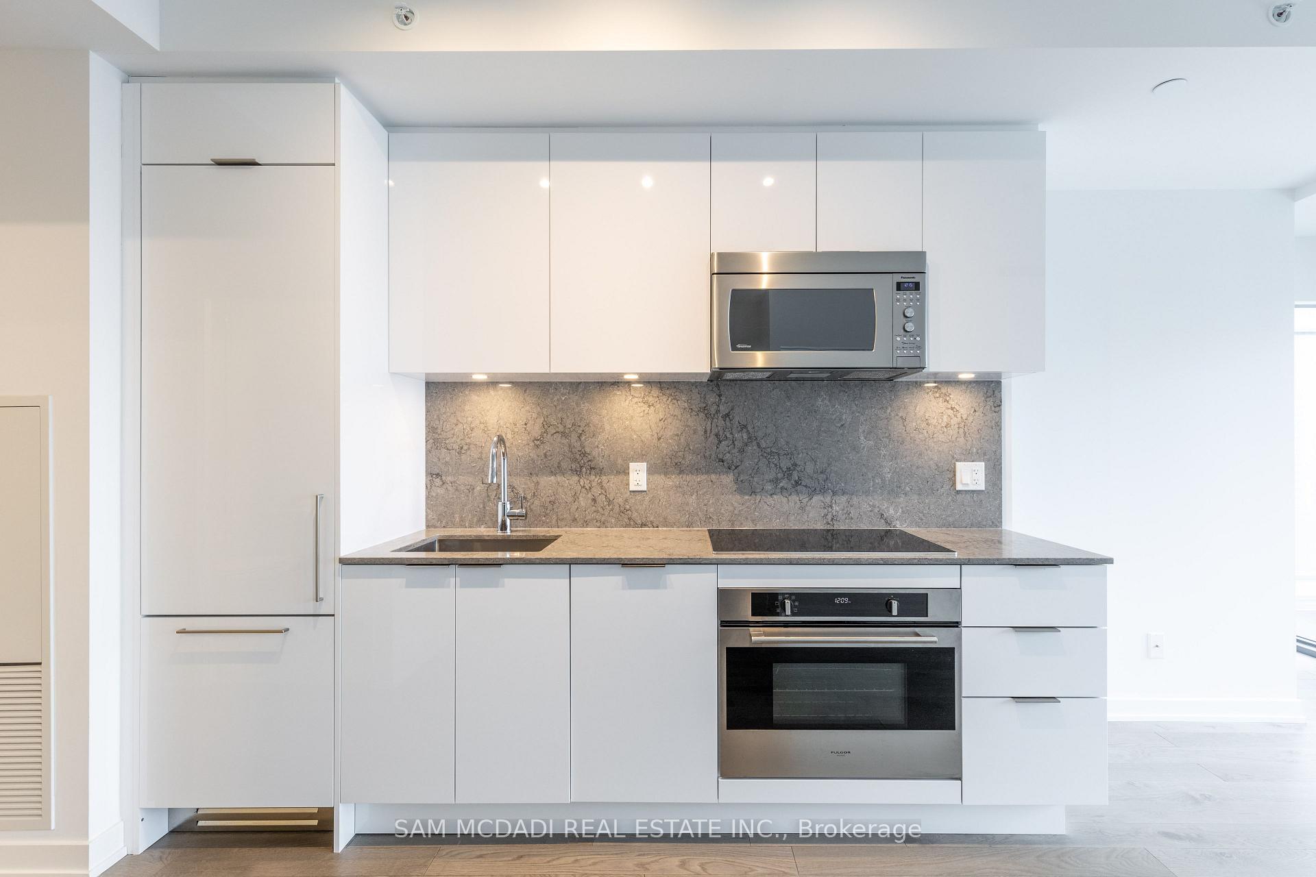 Photo 2 of Unit 3608, 20 Lombard Street, Toronto, Church-Yonge Corridor — HOMEH