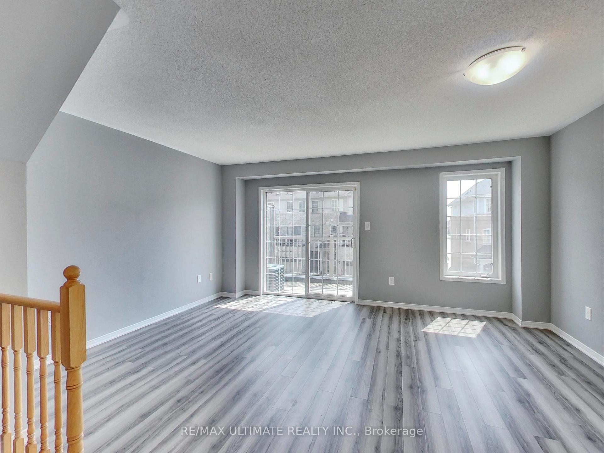 Photo 9 of 487 Rossland Road E, Ajax, Central East — HOMEH