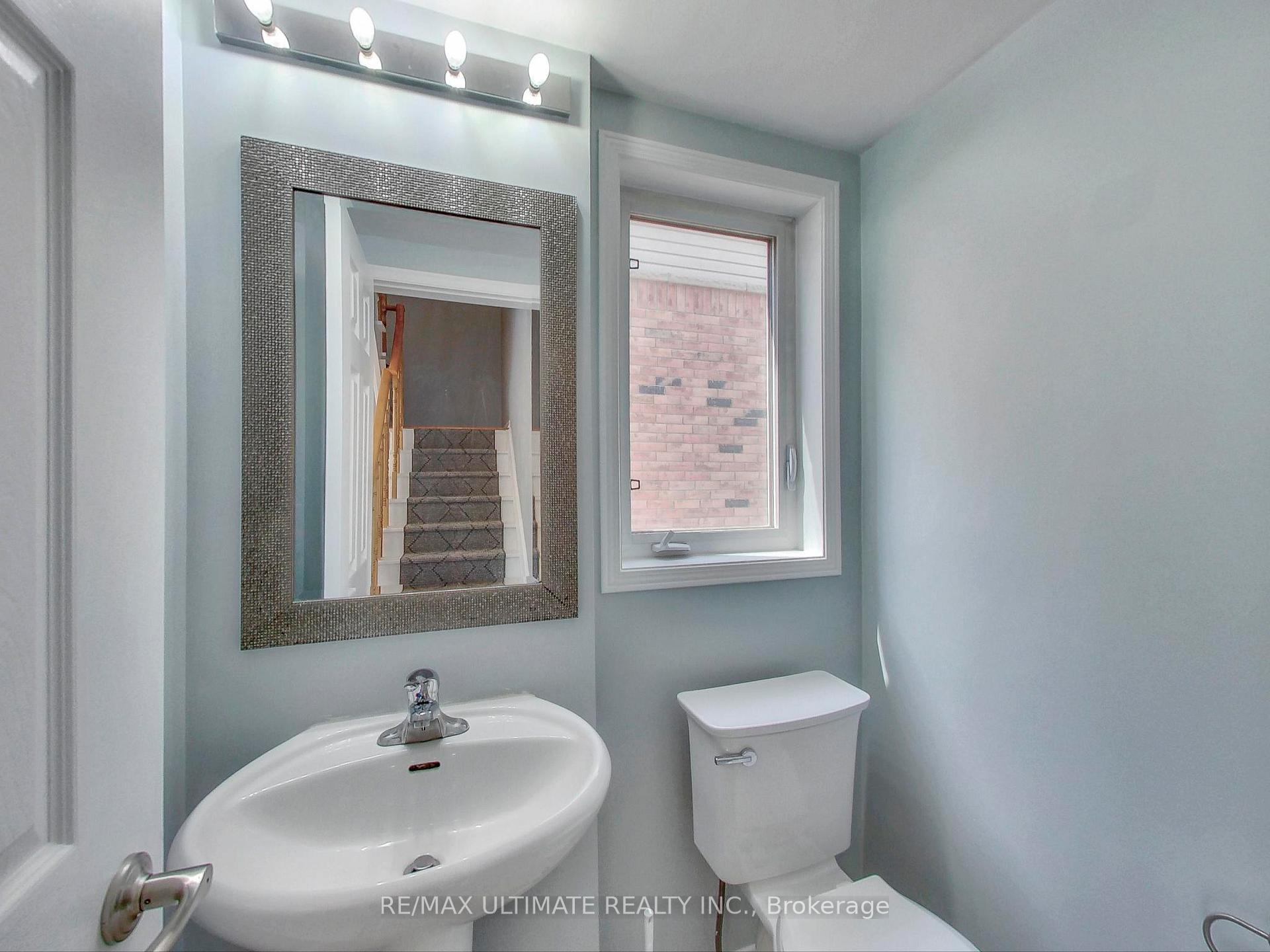 Photo 20 of 487 Rossland Road E, Ajax, Central East — HOMEH