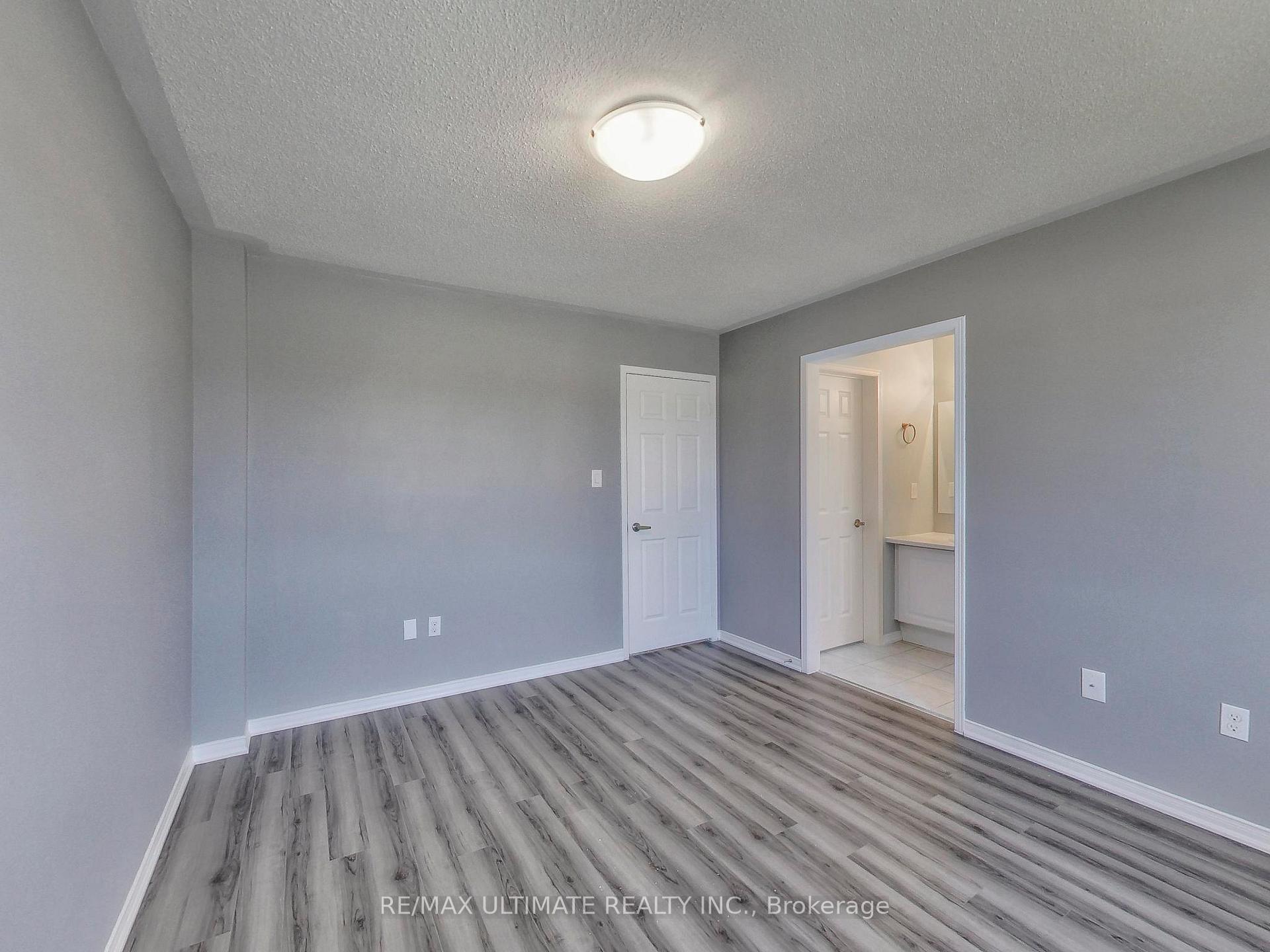 Photo 24 of 487 Rossland Road E, Ajax, Central East — HOMEH