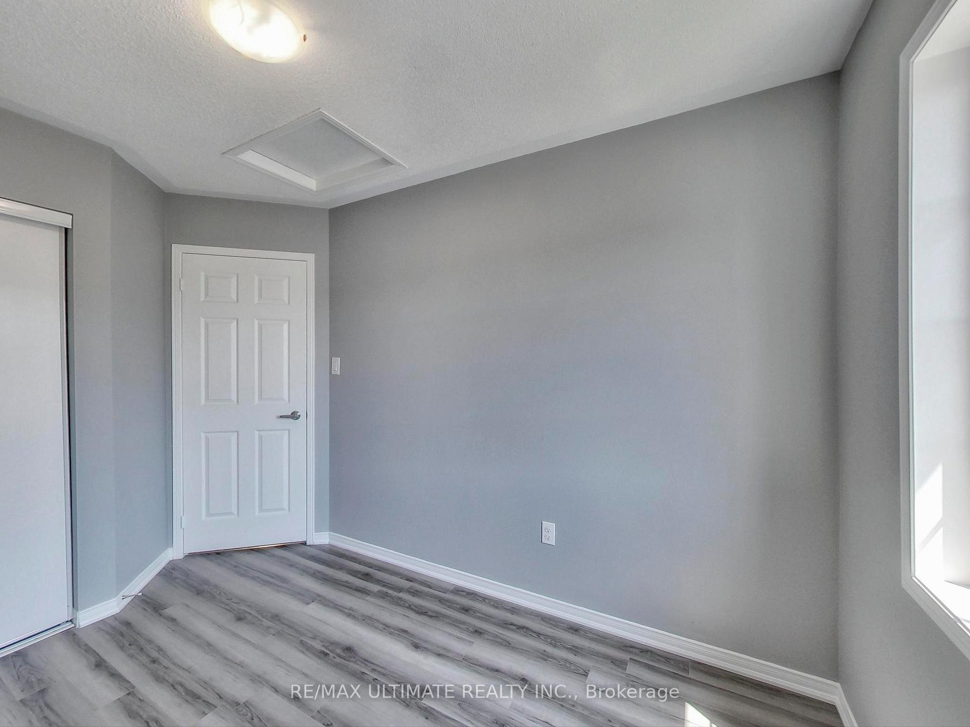 Photo 25 of 487 Rossland Road E, Ajax, Central East — HOMEH