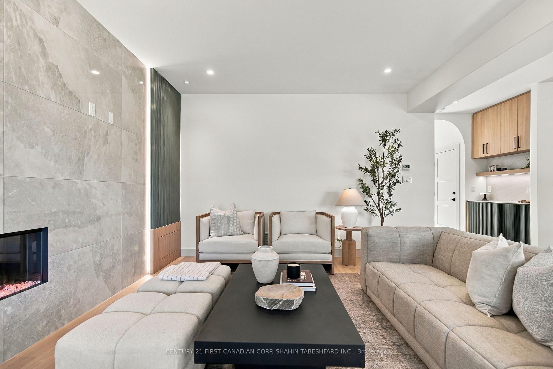 Photo 13 of 216 Knott Drive, London, South W — HOMEH