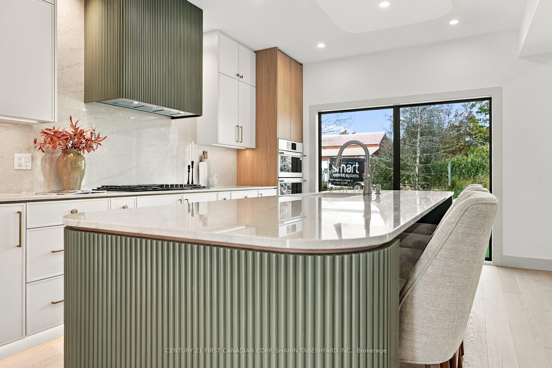 Photo 15 of 216 Knott Drive, London, South W — HOMEH