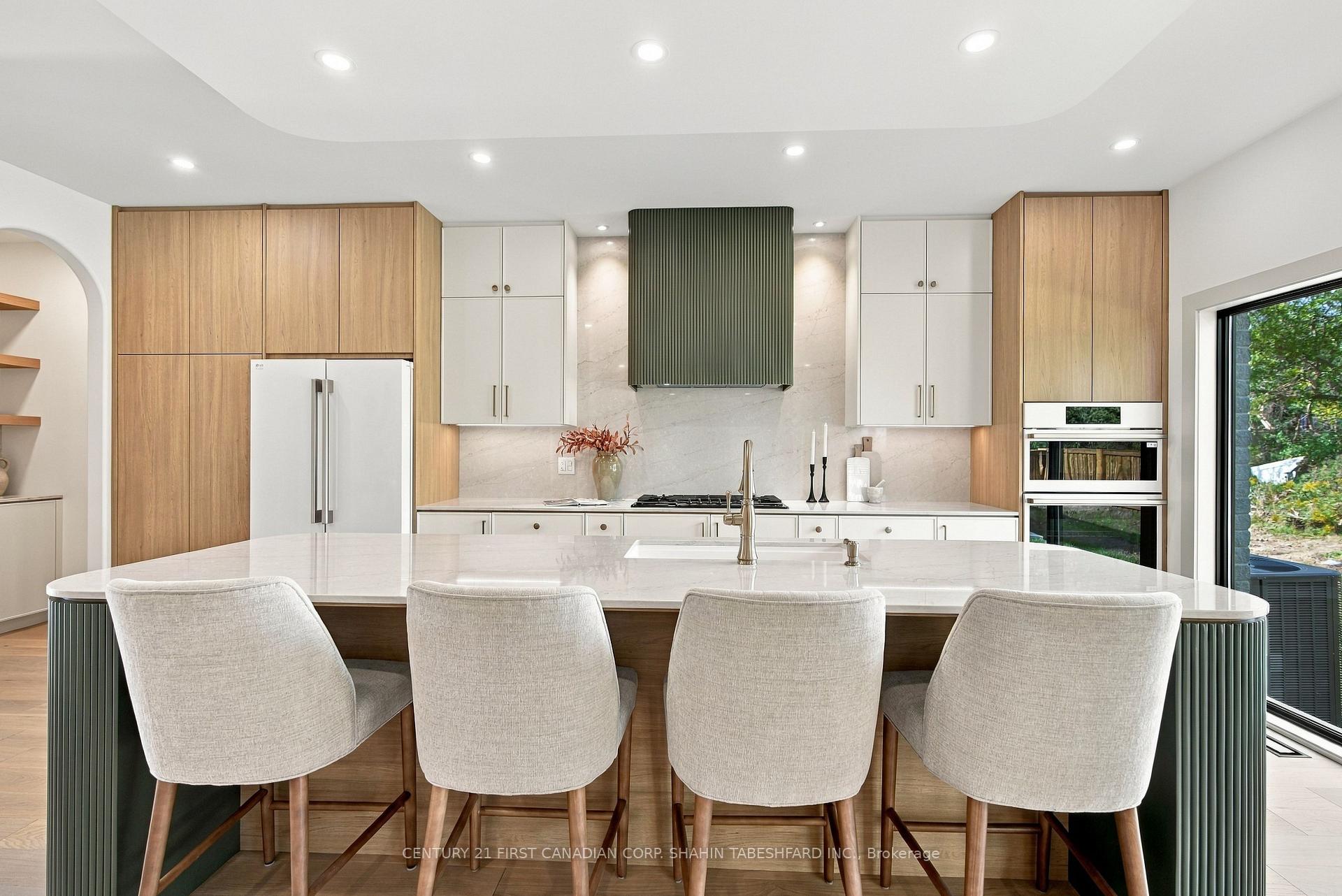 Photo 18 of 216 Knott Drive, London, South W — HOMEH