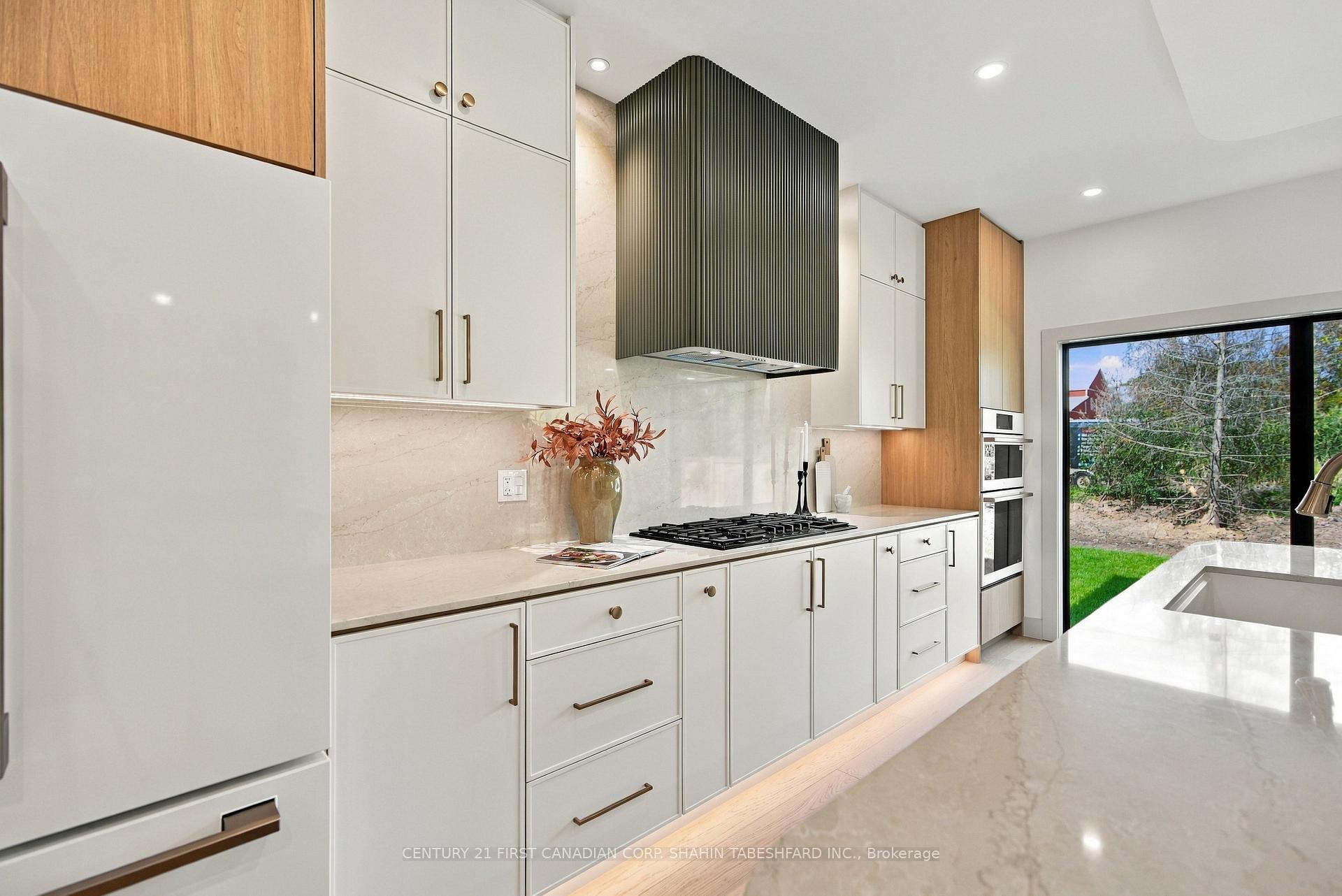 Photo 19 of 216 Knott Drive, London, South W — HOMEH