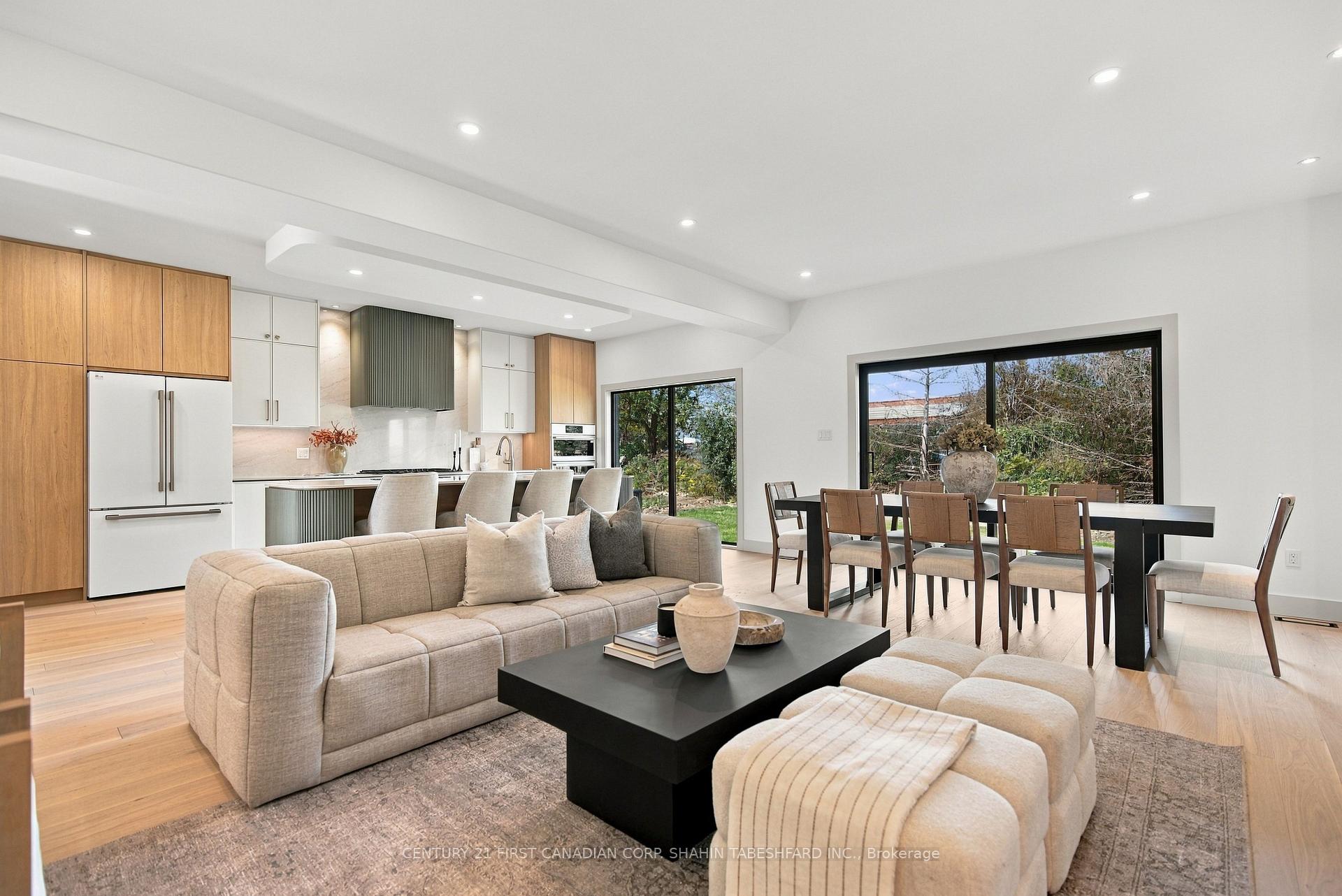 Photo 24 of 216 Knott Drive, London, South W — HOMEH