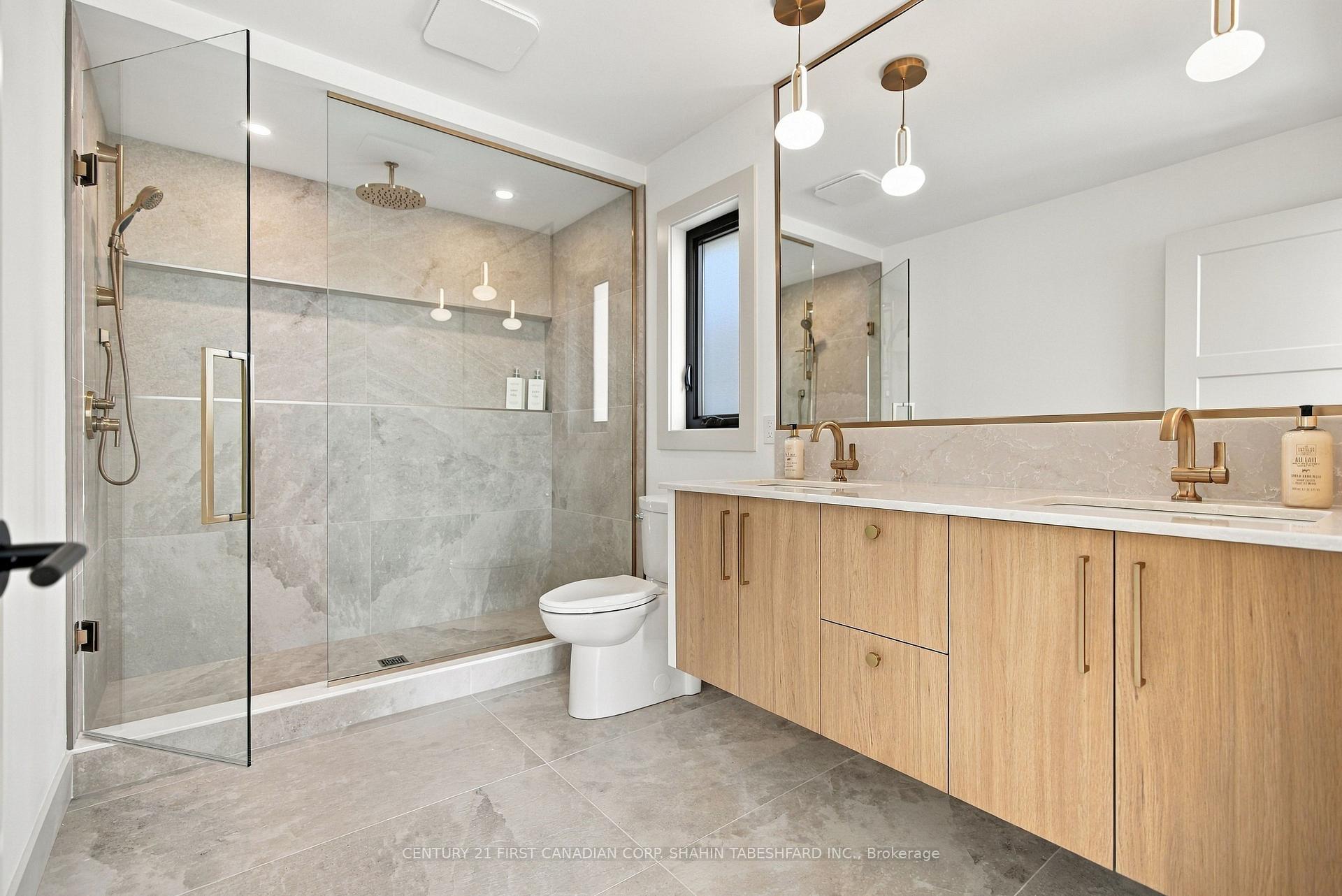 Photo 31 of 216 Knott Drive, London, South W — HOMEH