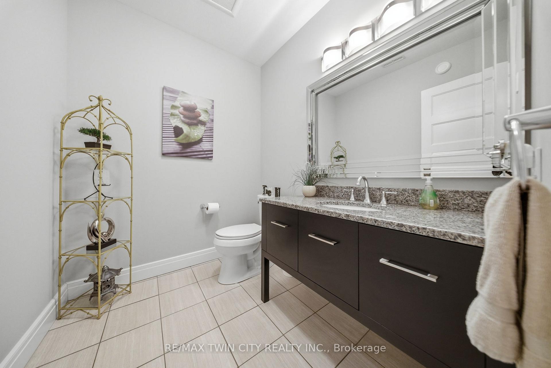 Photo 34 of 29 Wallace Court, Brantford — HOMEH