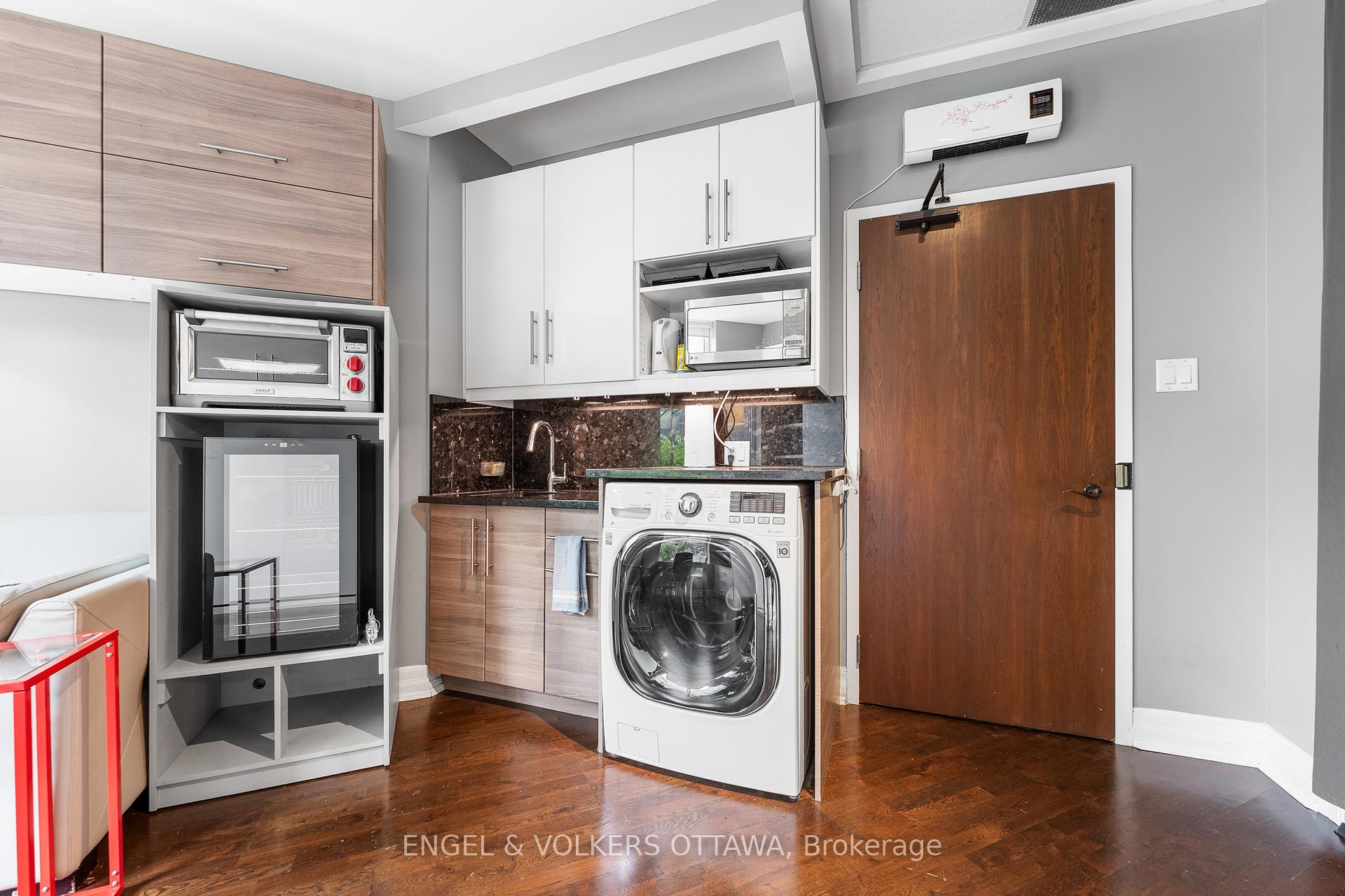 Photo 9 of Unit 102, 320 Mcleod Street, Ottawa, Ottawa Centre — HOMEH