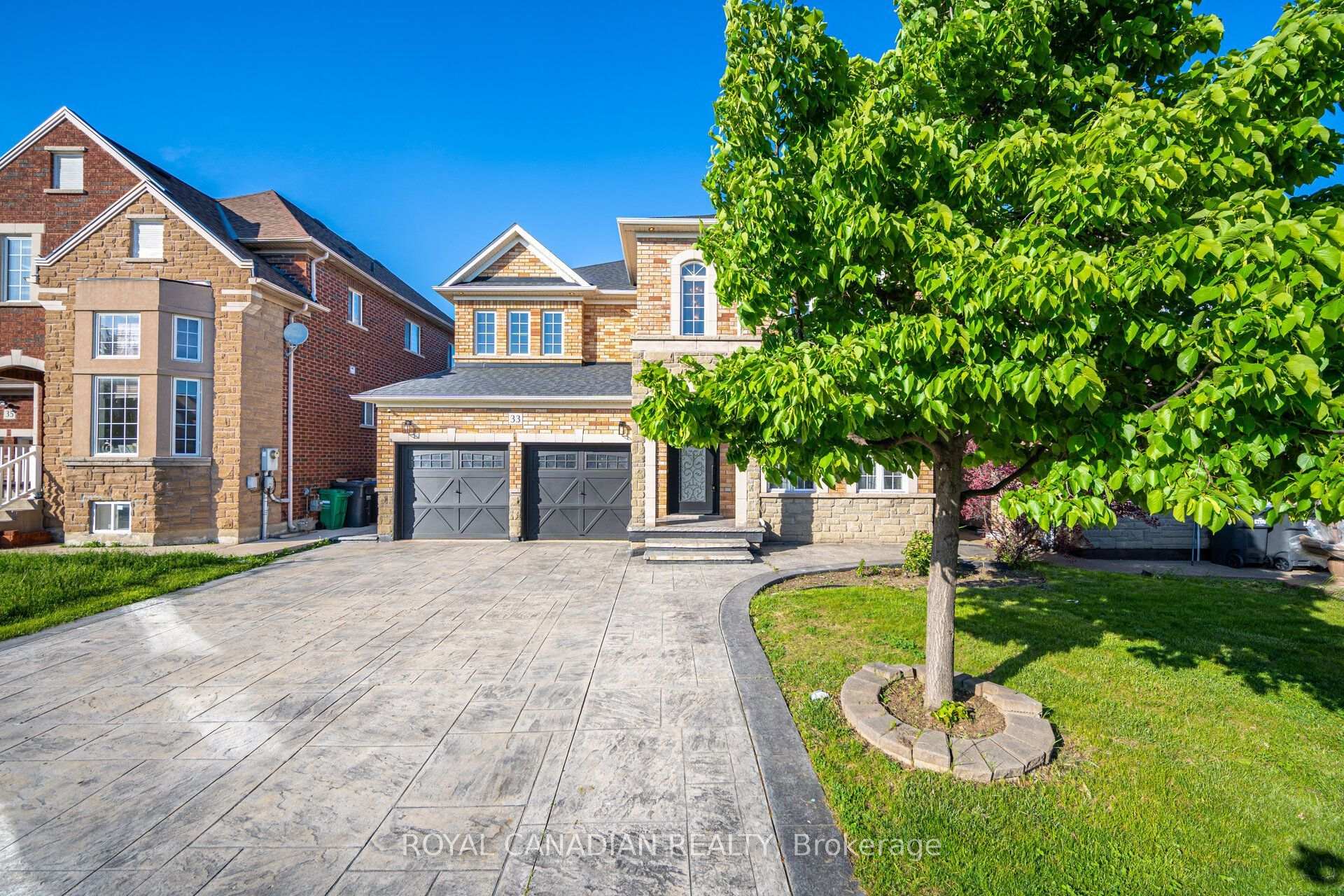 Photo 6 of 33 Rubysilver Drive, Brampton, Vales of Castlemore — HOMEH