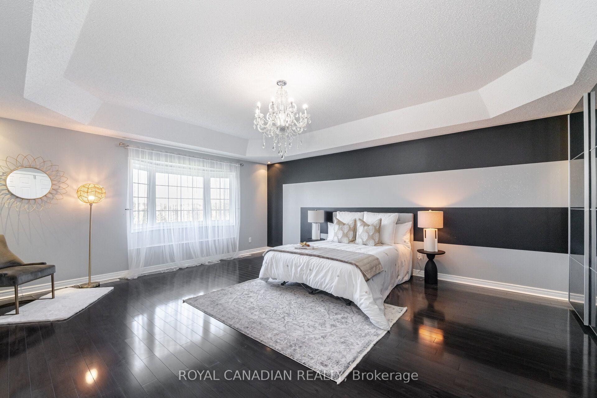 Photo 25 of 33 Rubysilver Drive, Brampton, Vales of Castlemore — HOMEH