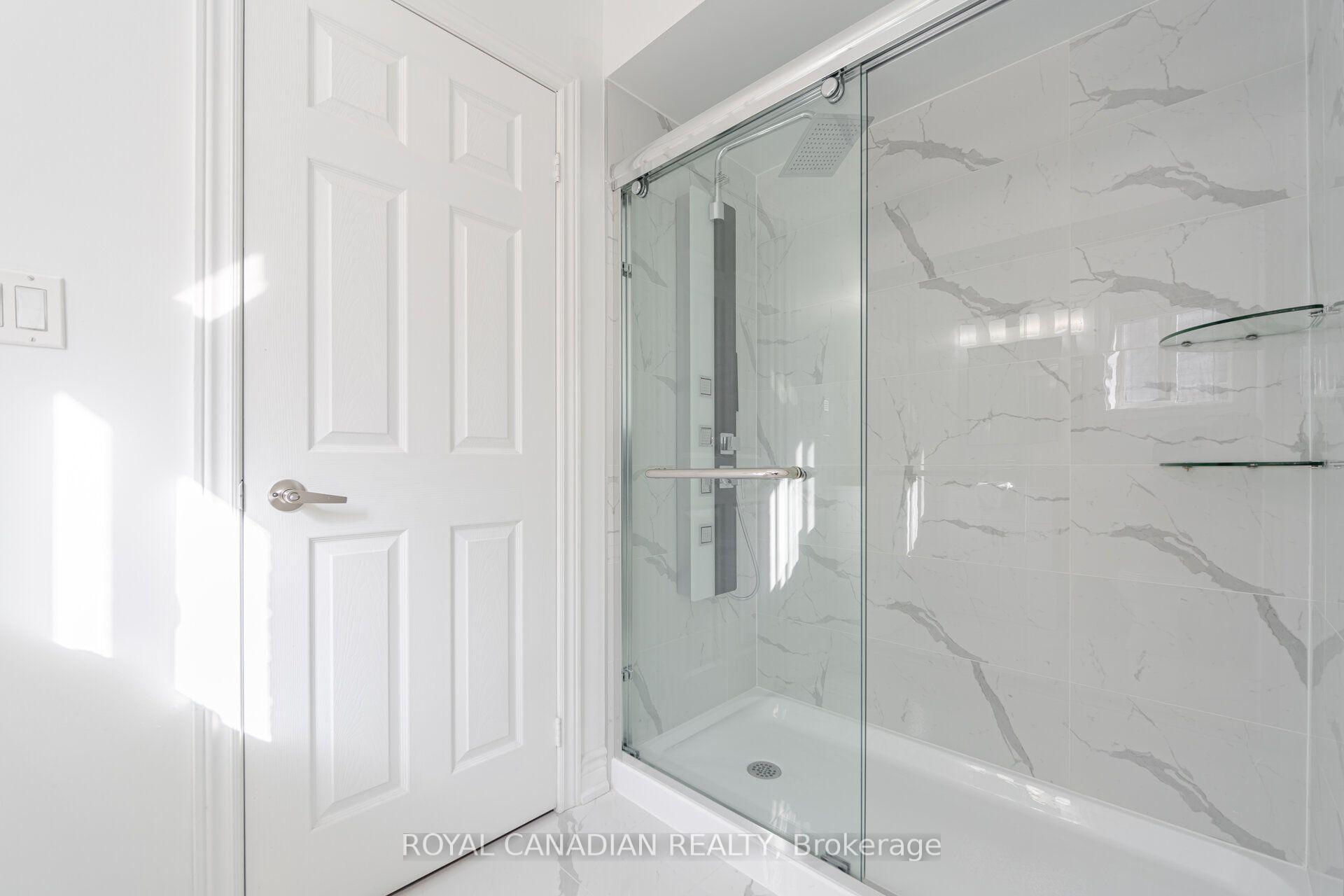 Photo 31 of 33 Rubysilver Drive, Brampton, Vales of Castlemore — HOMEH
