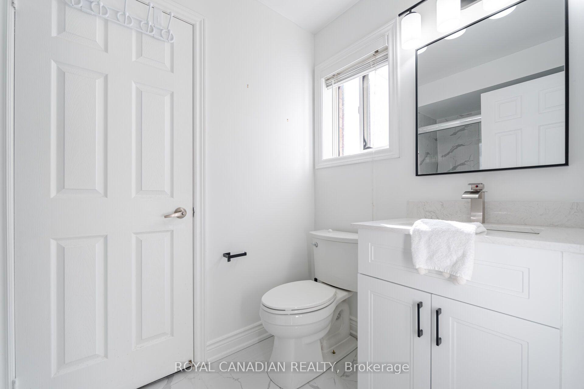Photo 33 of 33 Rubysilver Drive, Brampton, Vales of Castlemore — HOMEH