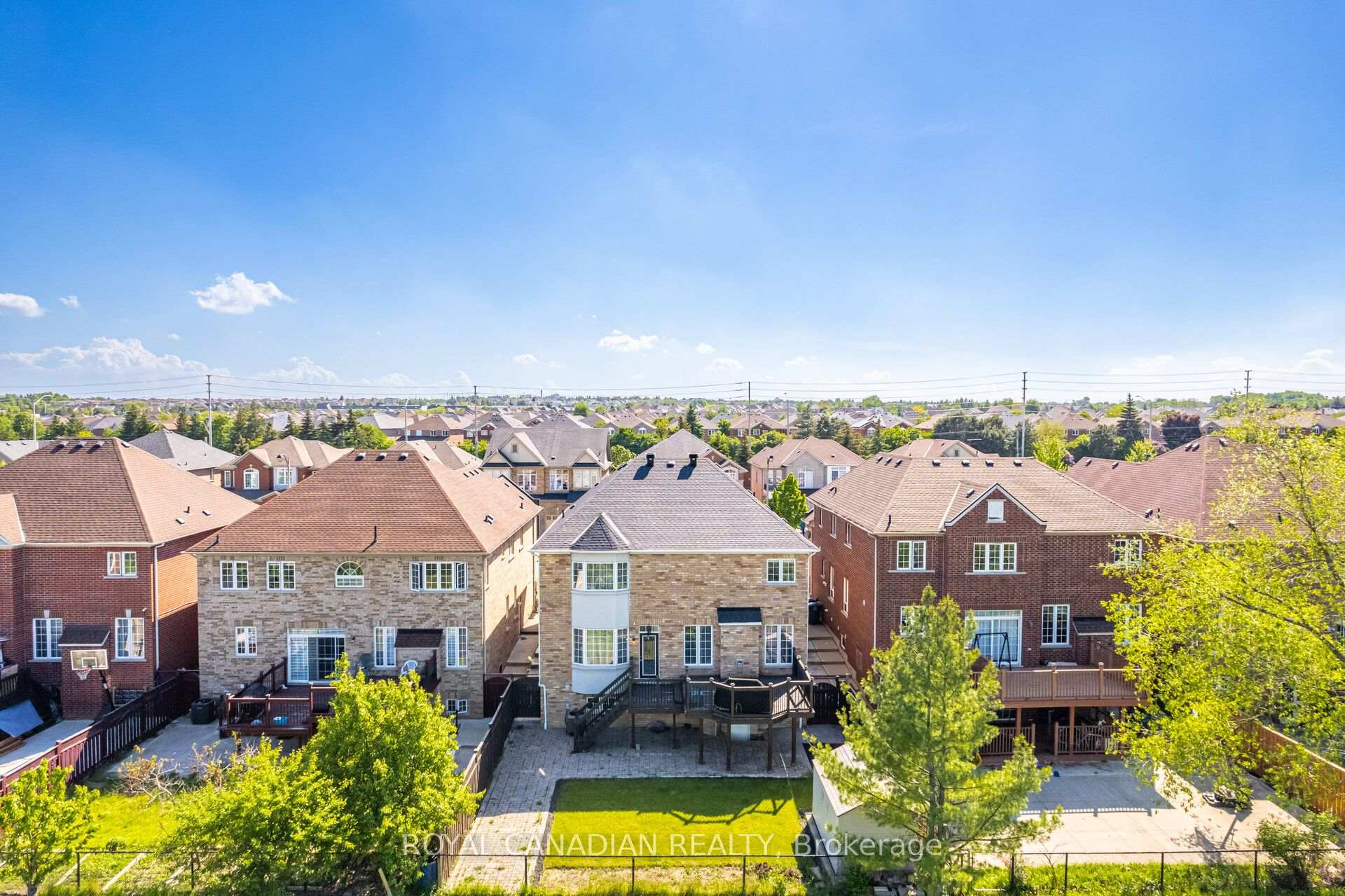 Photo 43 of 33 Rubysilver Drive, Brampton, Vales of Castlemore — HOMEH