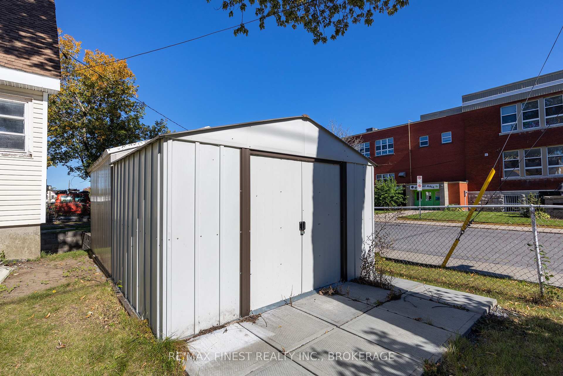 Photo 44 of 3 John Street, Kingston, East of Sir John A. Blvd — HOMEH