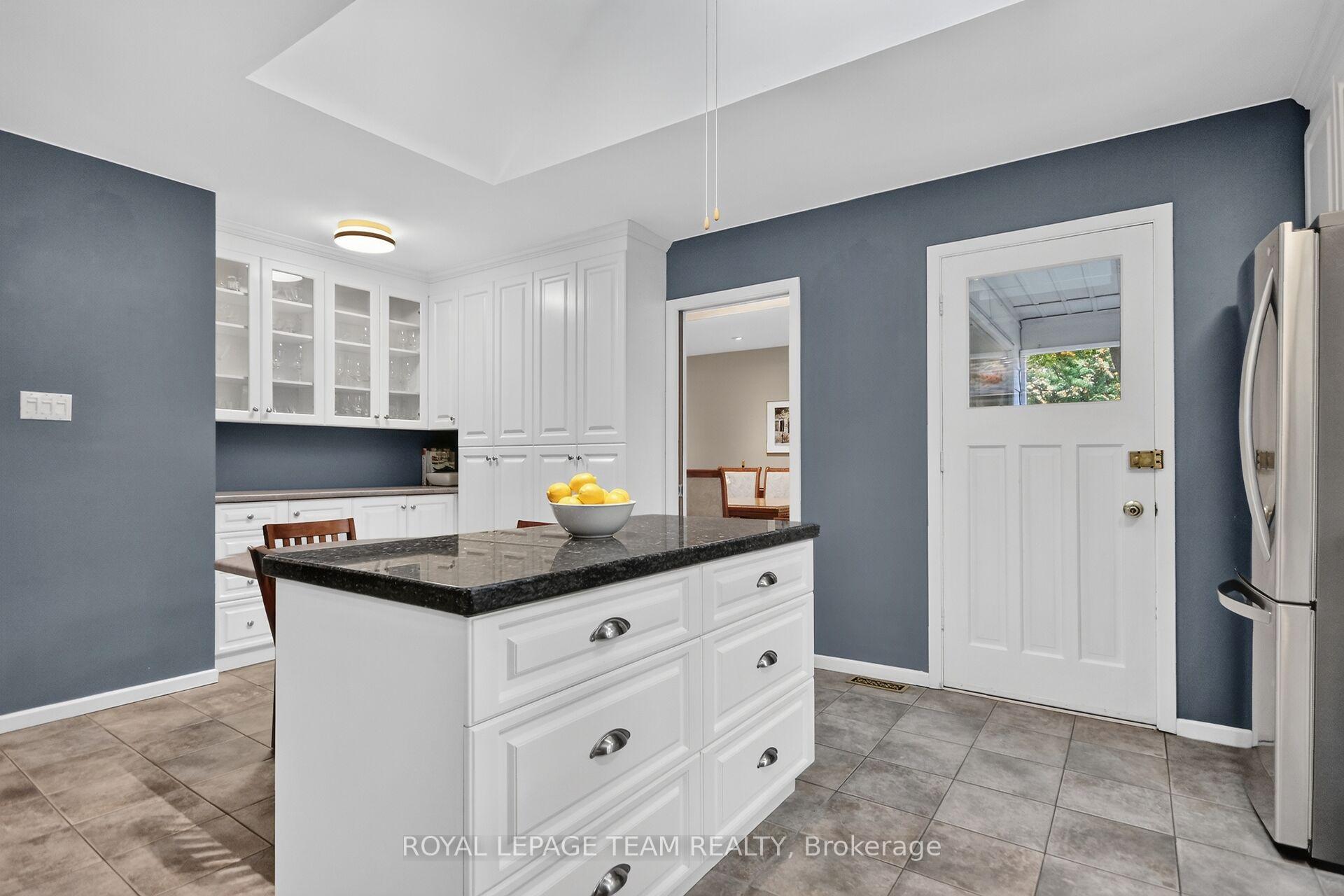 Photo 10 of 20 Gervin Street, Ottawa, Pineglen — HOMEH