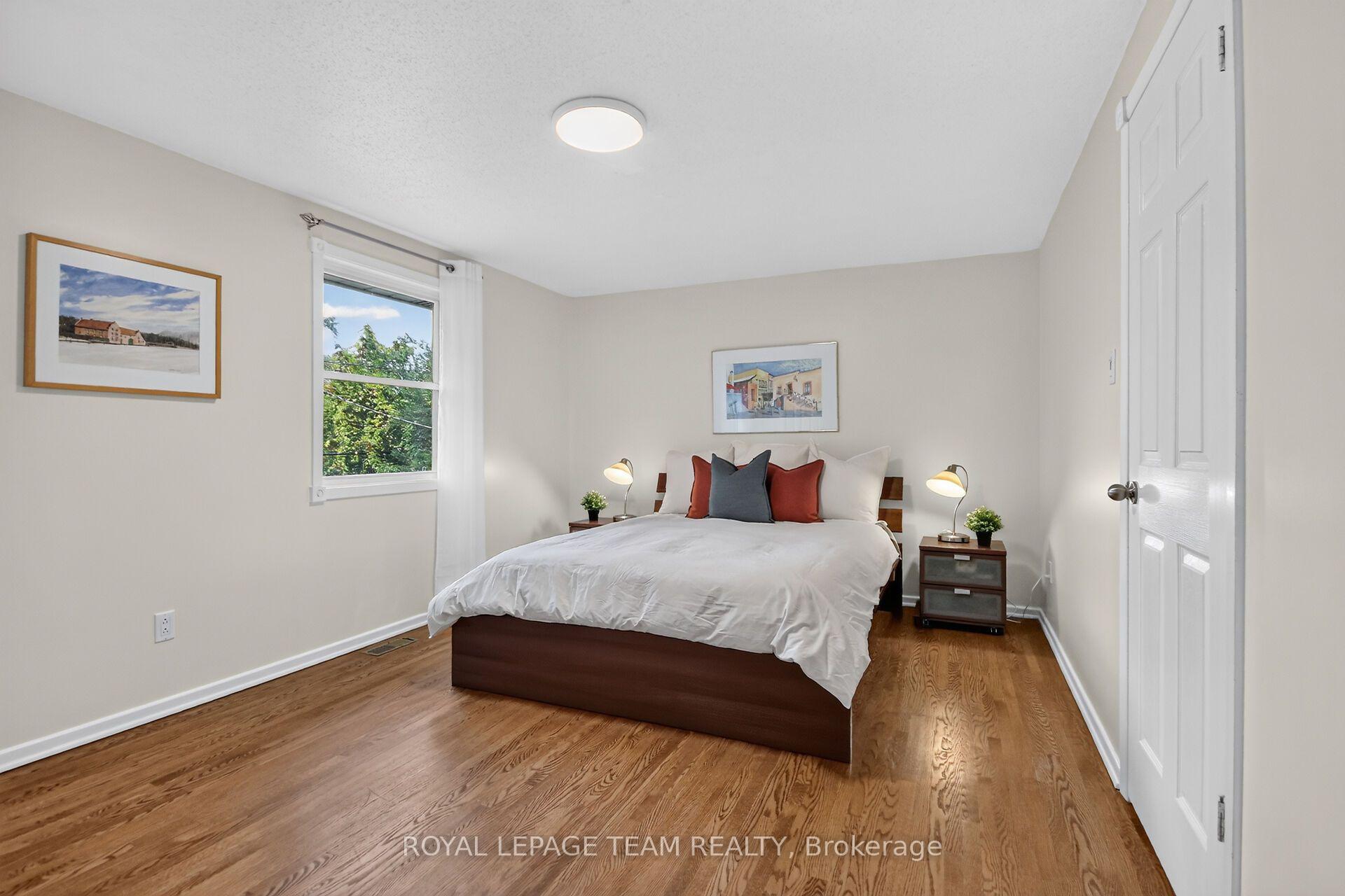 Photo 16 of 20 Gervin Street, Ottawa, Pineglen — HOMEH