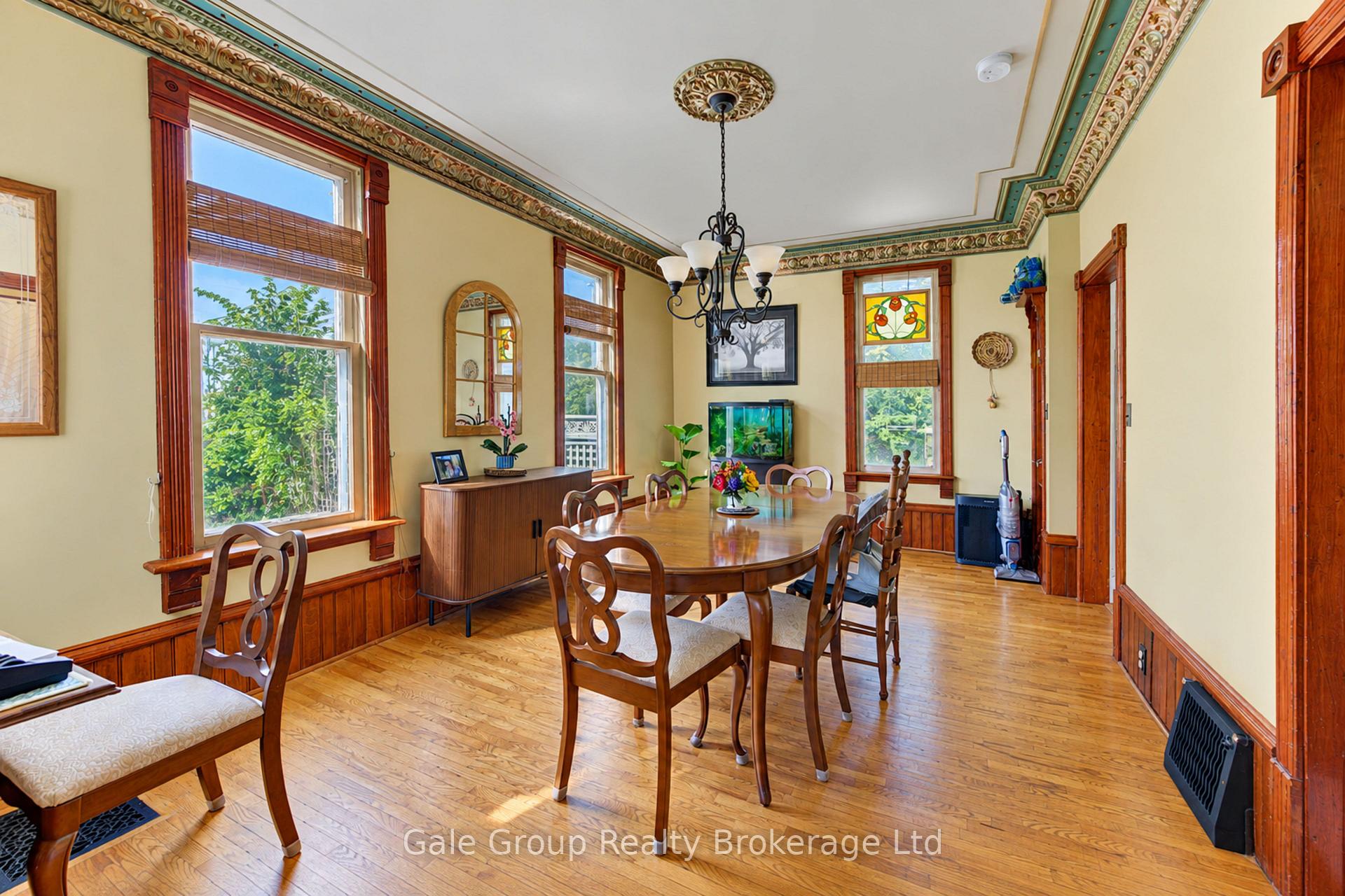 Photo 7 of 551 Grant Street, Woodstock, Woodstock - North — HOMEH