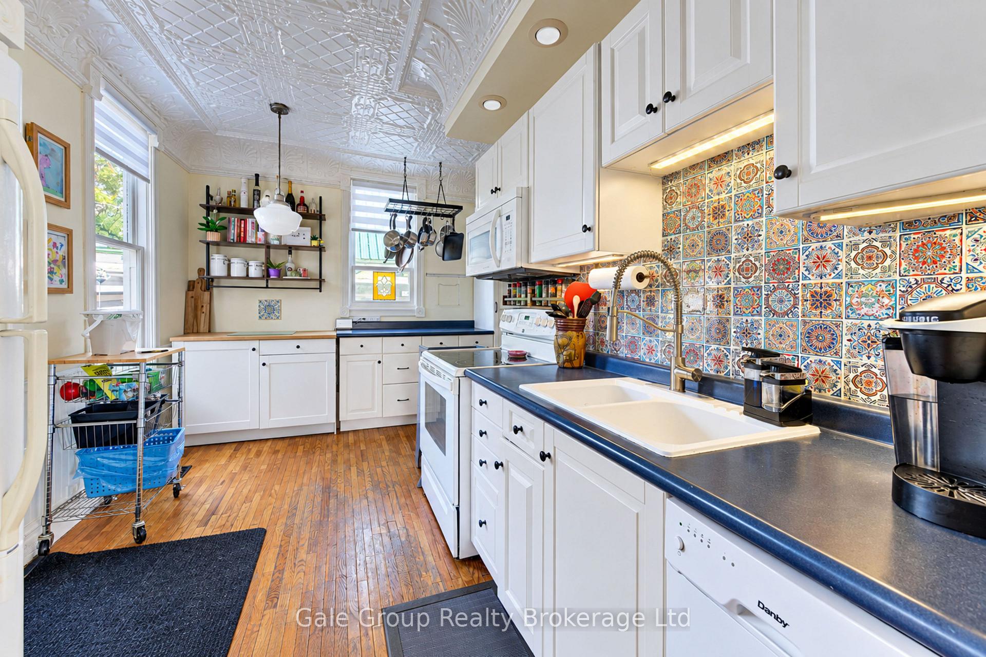 Photo 11 of 551 Grant Street, Woodstock, Woodstock - North — HOMEH