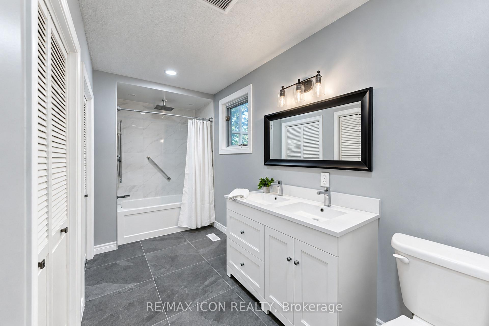 Photo 29 of 64 Lowrey Avenue S, Cambridge, Alison — HOMEH