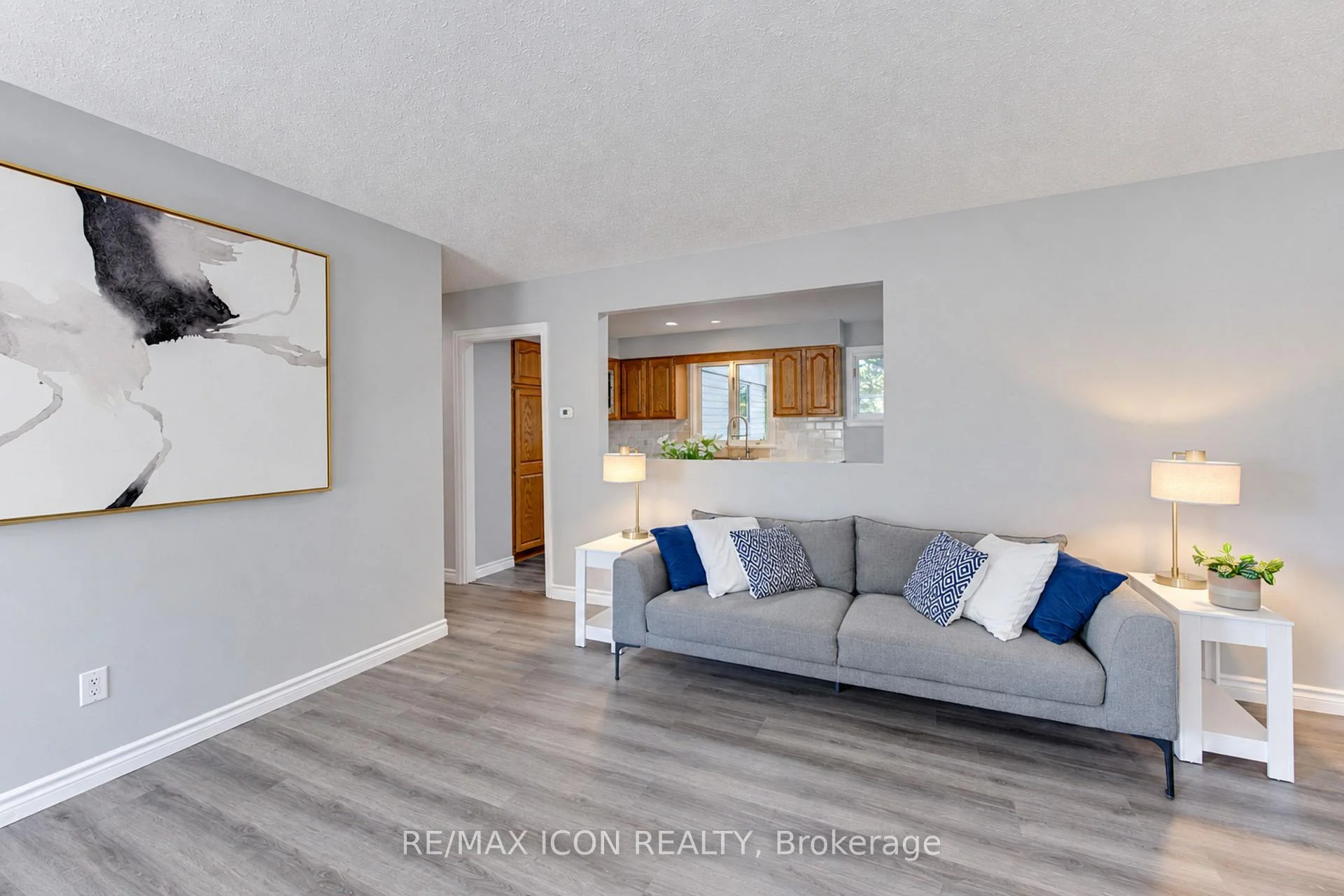 Photo 12 of 64 Lowrey Avenue S, Cambridge, Alison — HOMEH