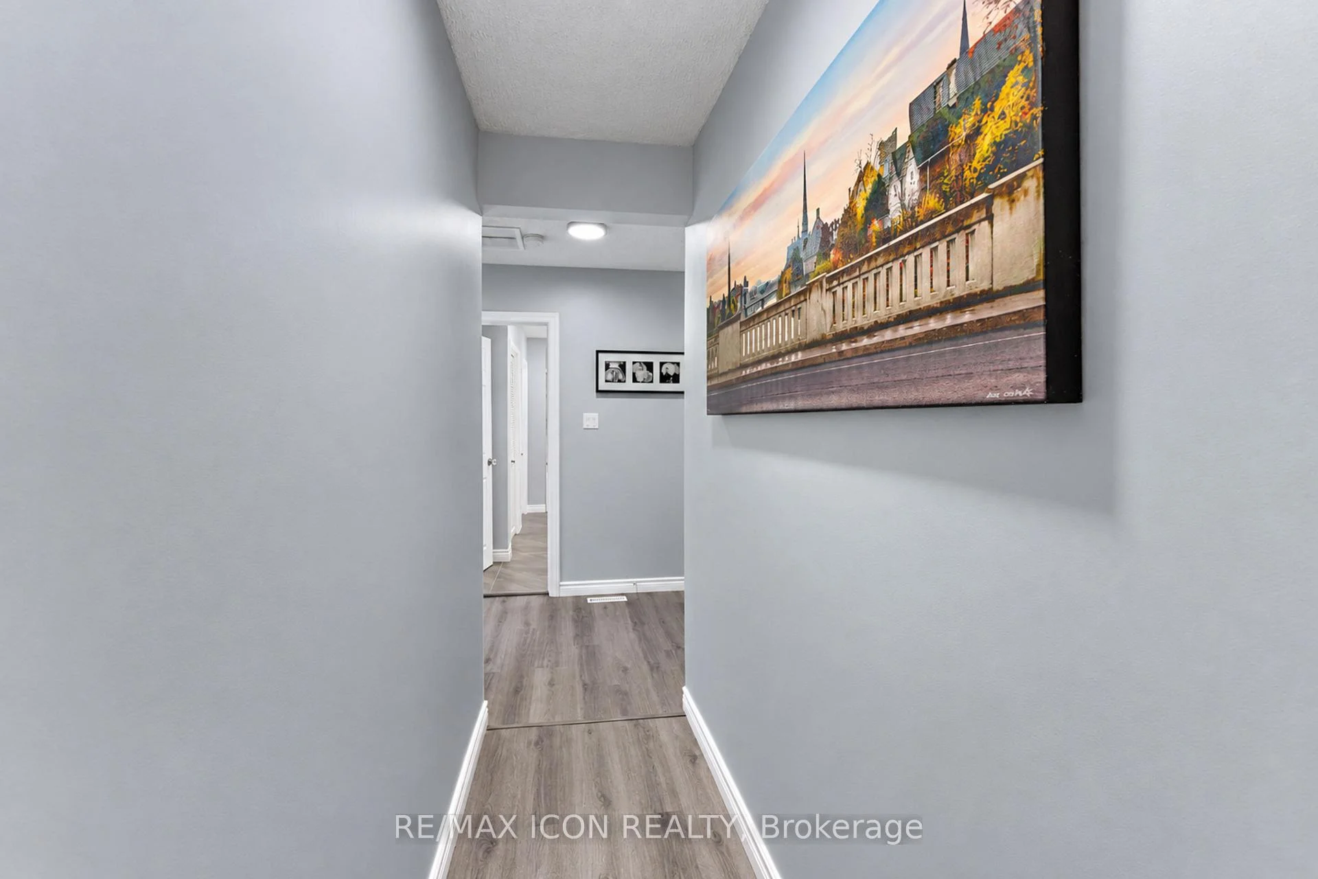 Photo 30 of 64 Lowrey Avenue S, Cambridge, Alison — HOMEH