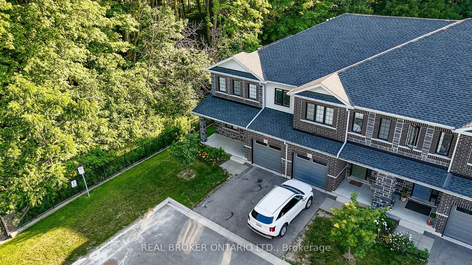 Photo 34 of 91 Woodedge Circle, Kitchener, Pioneer Park/Doon/Wyldwoods — HOMEH