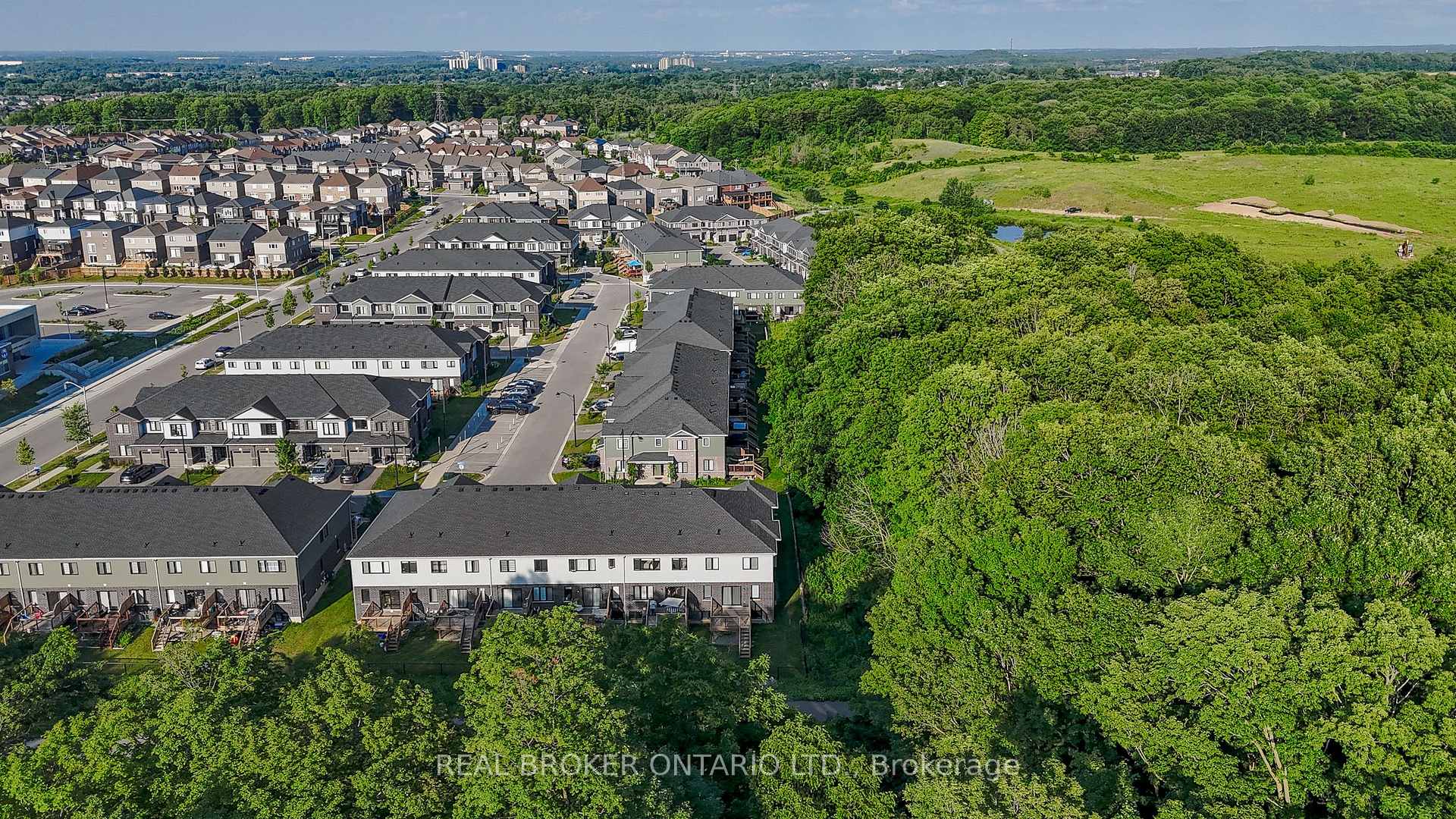 Photo 35 of 91 Woodedge Circle, Kitchener, Pioneer Park/Doon/Wyldwoods — HOMEH
