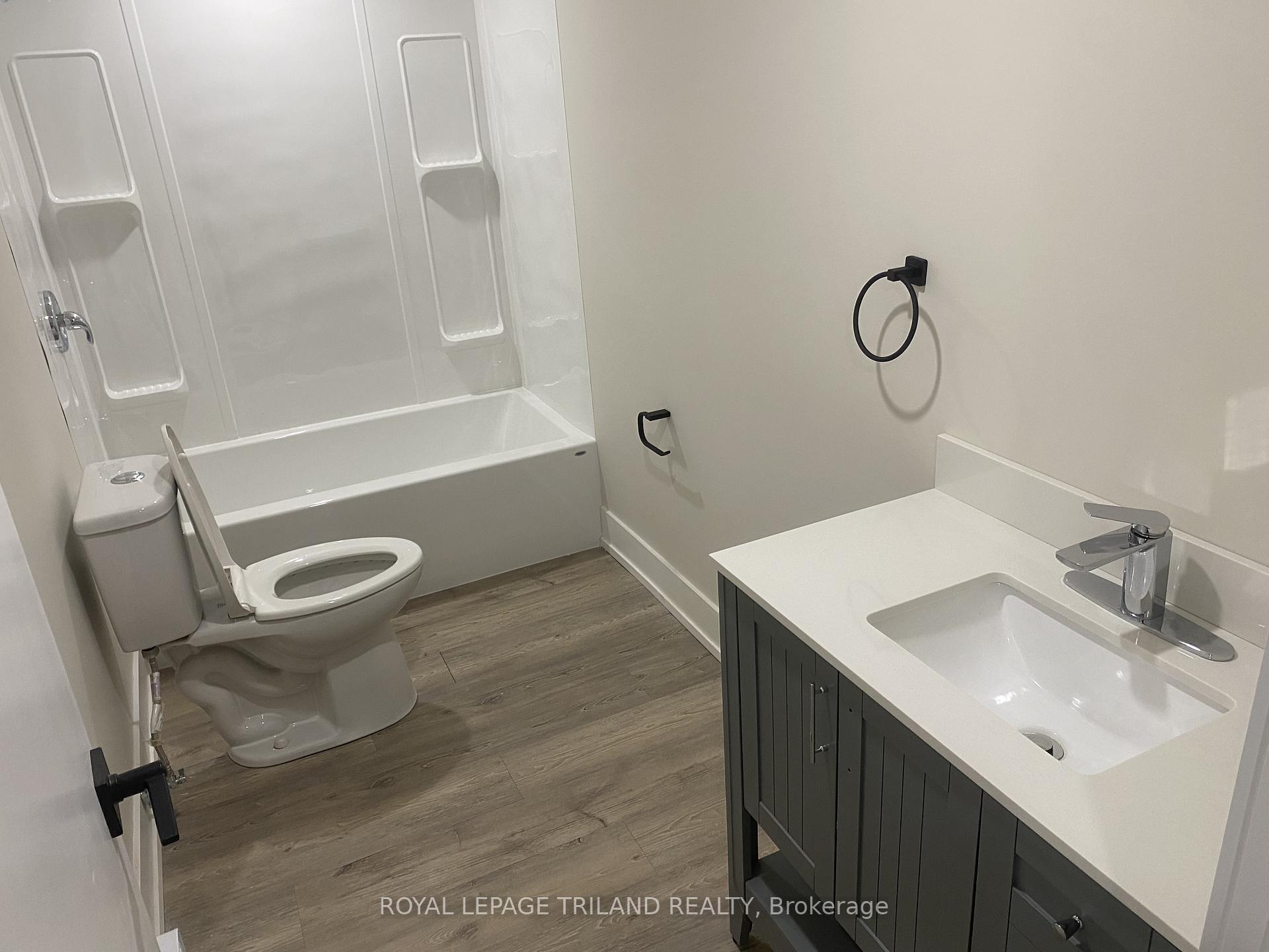 Photo 4 of Unit BASEMENT, 62 Wexford Avenue, London, East I — HOMEH