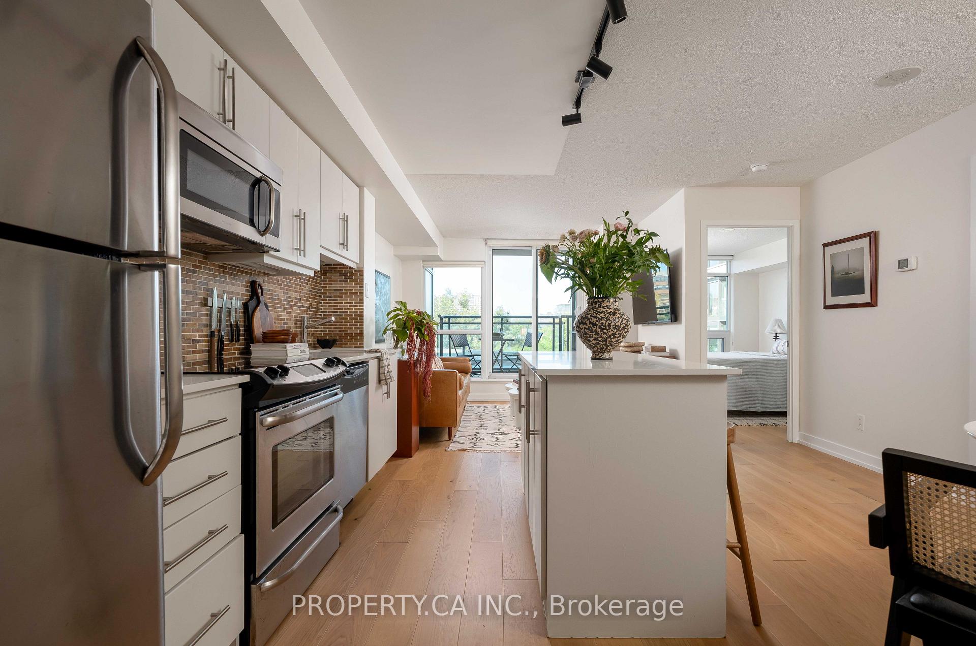 Photo 2 of Unit 413, 1171 Queen Street W, Toronto, Little Portugal — HOMEH