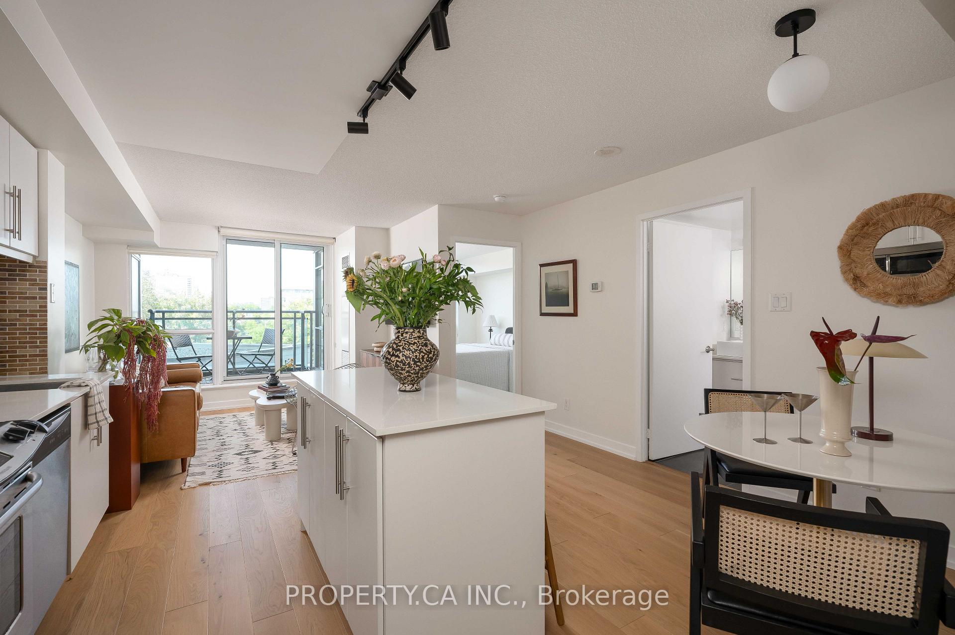 Photo 5 of Unit 413, 1171 Queen Street W, Toronto, Little Portugal — HOMEH