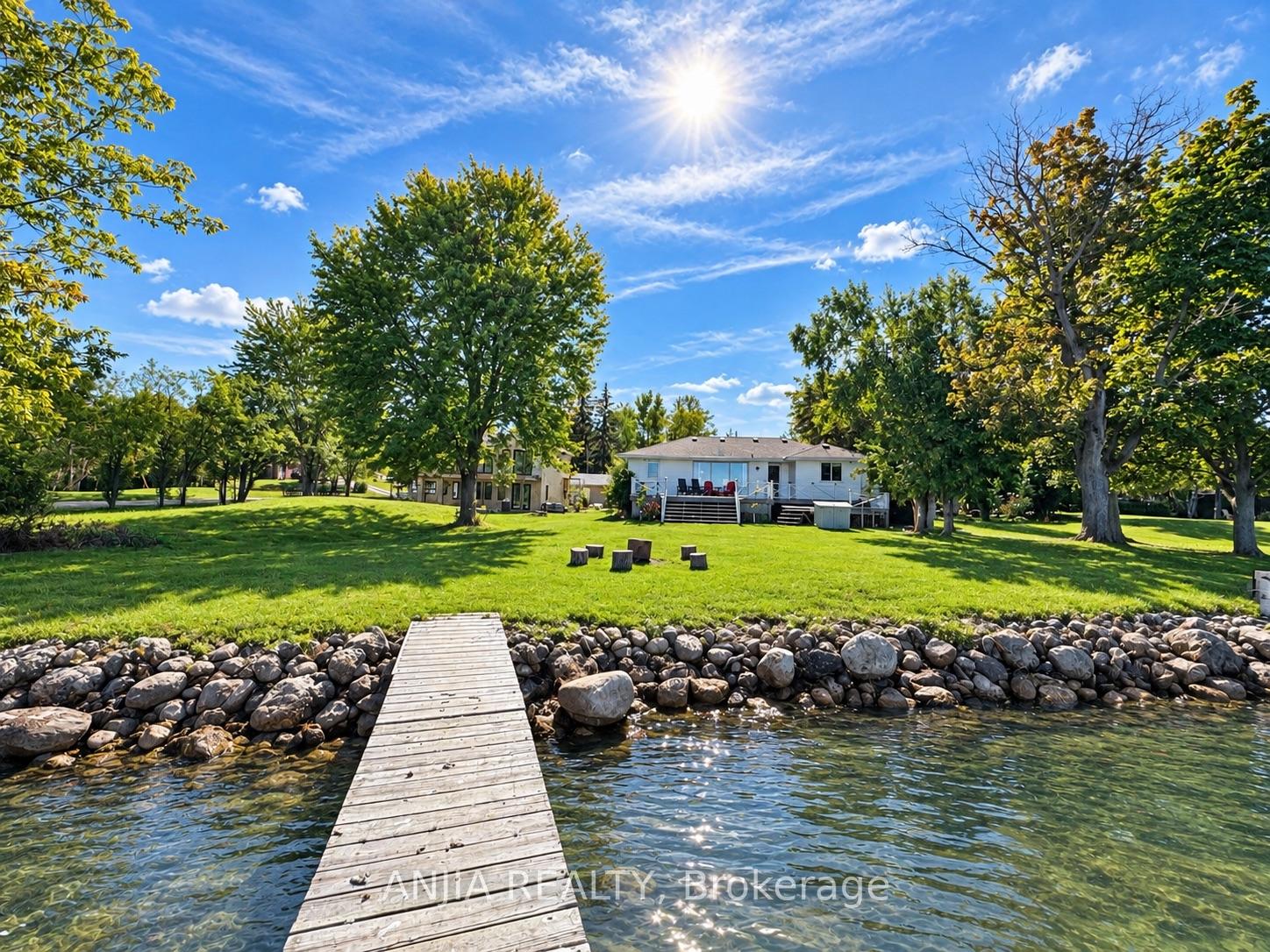 Photo of 38 Williams Point Road