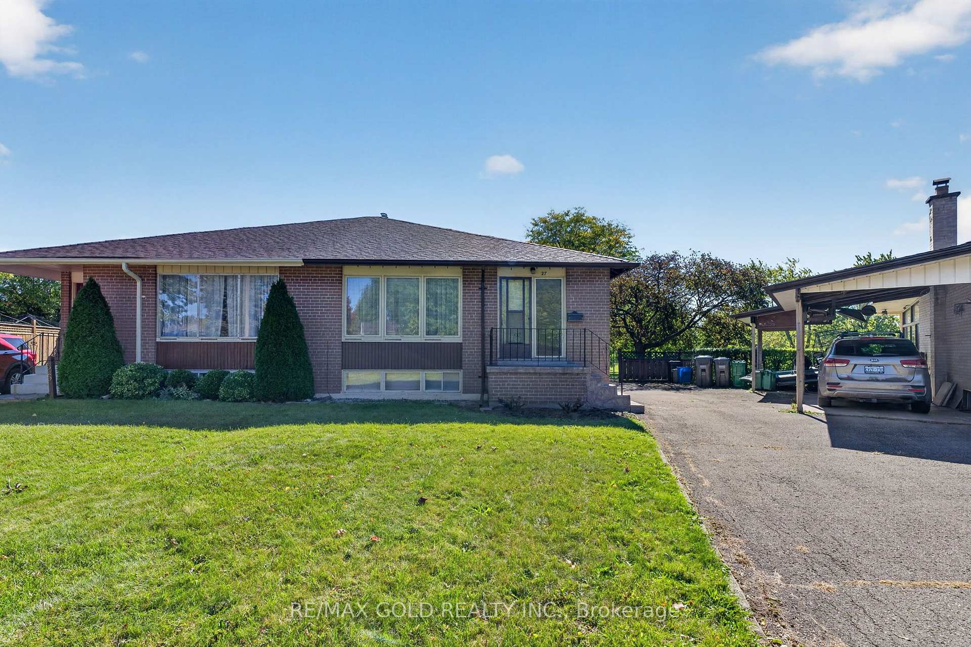 Photo of 27 Alderbury Crescent