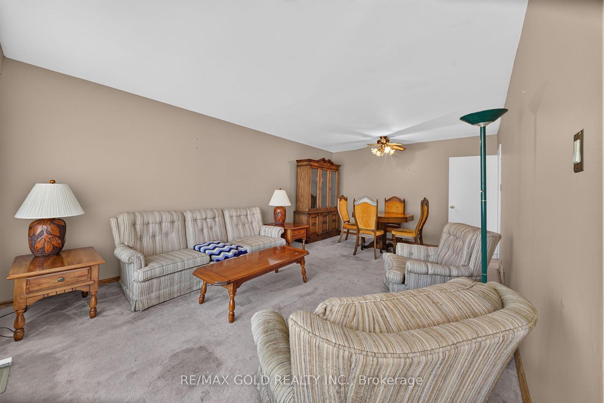 Photo 7 of 27 Alderbury Crescent, Brampton, Avondale — HOMEH