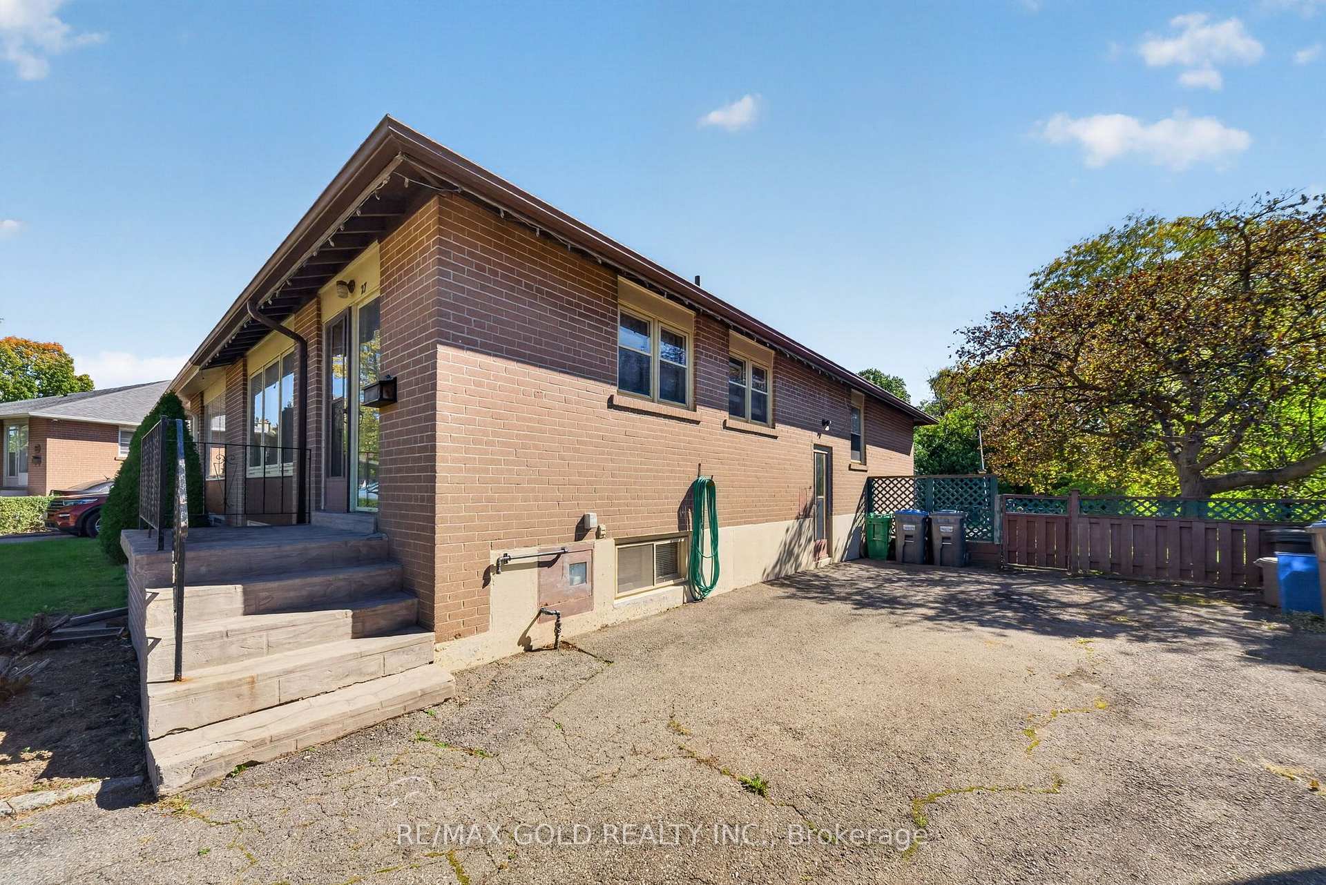 Photo 36 of 27 Alderbury Crescent, Brampton, Avondale — HOMEH