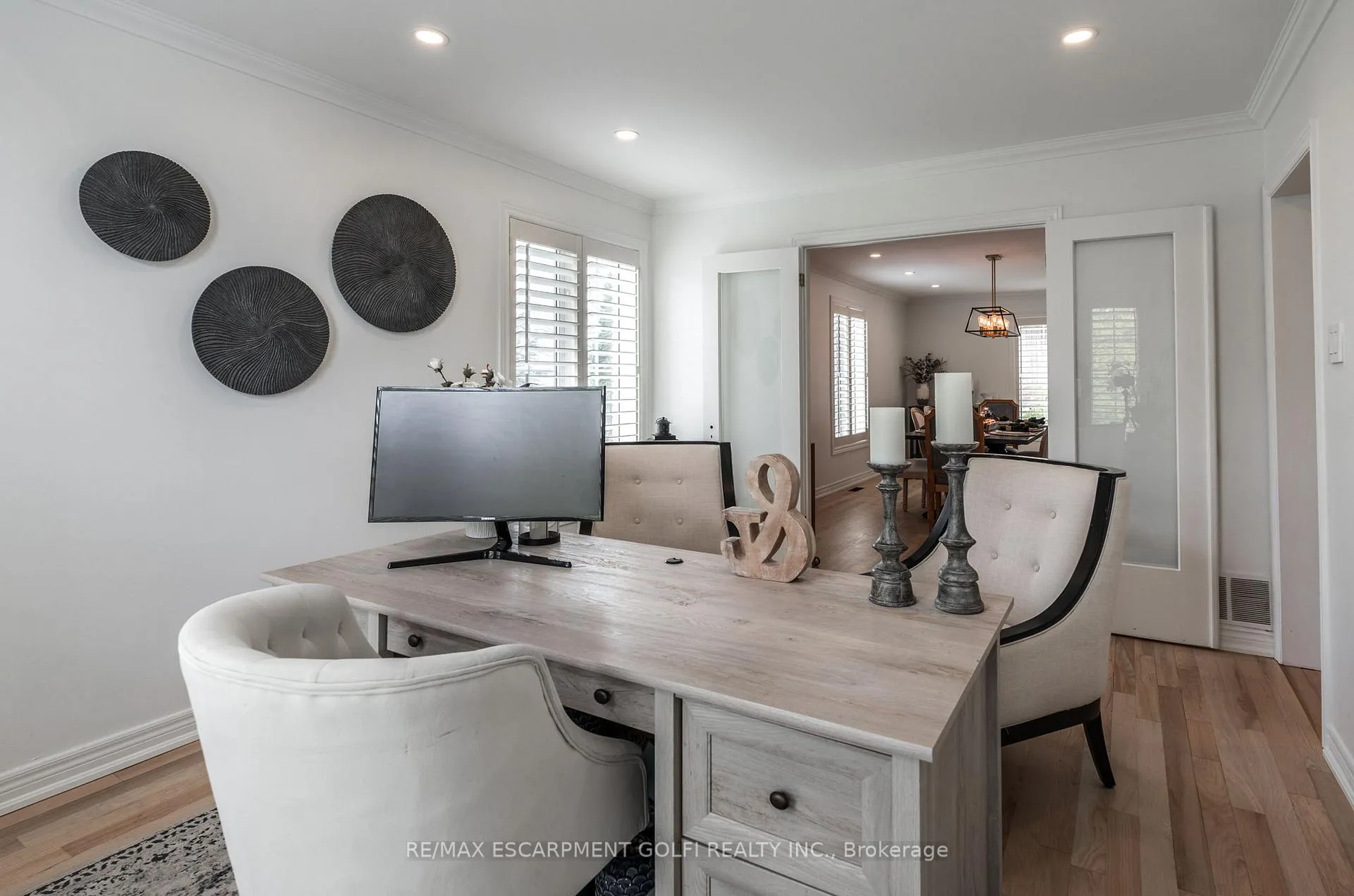 Photo 12 of 1 Tristan Court, Hamilton, Waterdown — HOMEH